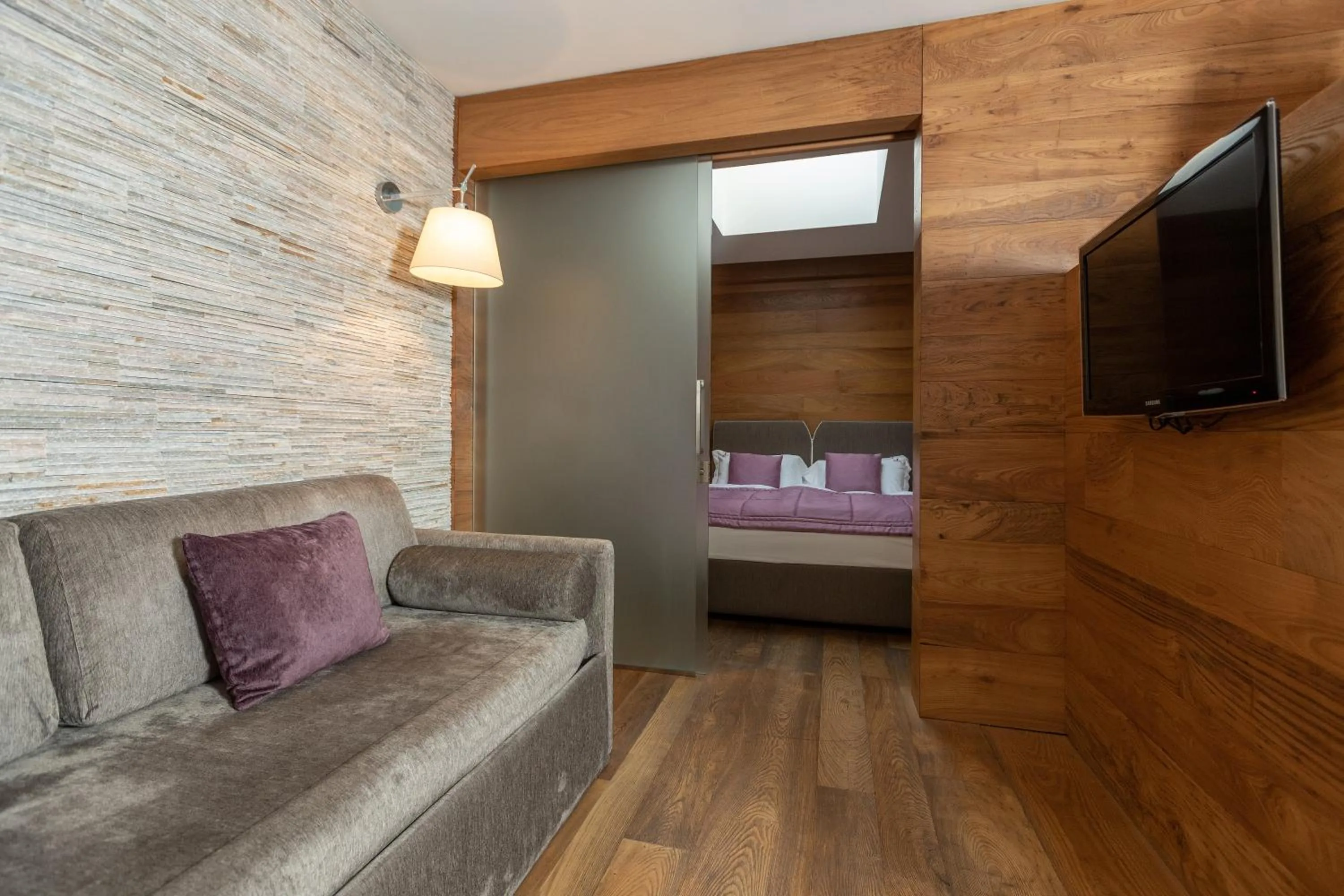 Communal lounge/ TV room, Bed in Sottovento Luxury Hospitality