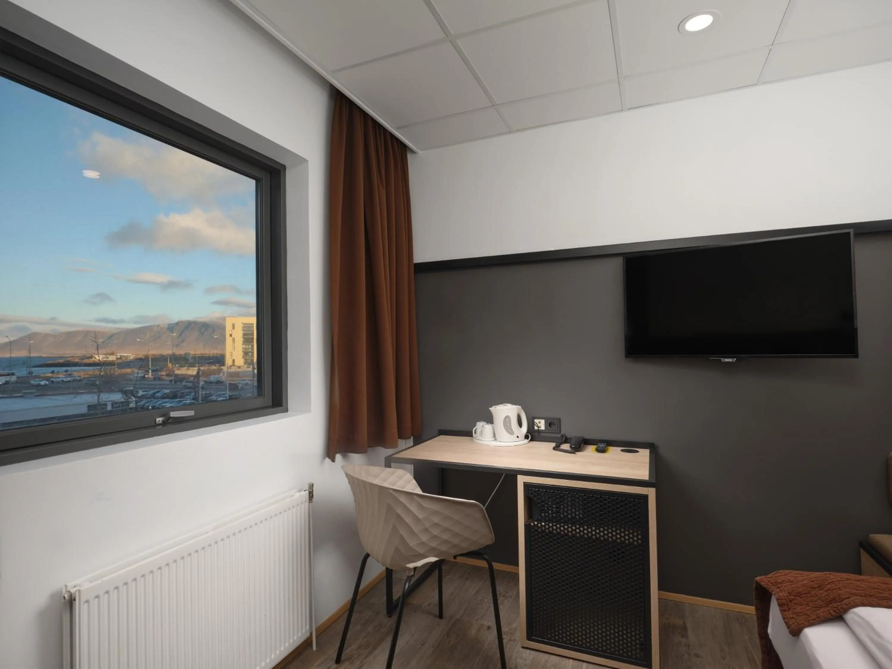 Property building in Hotel Cabin