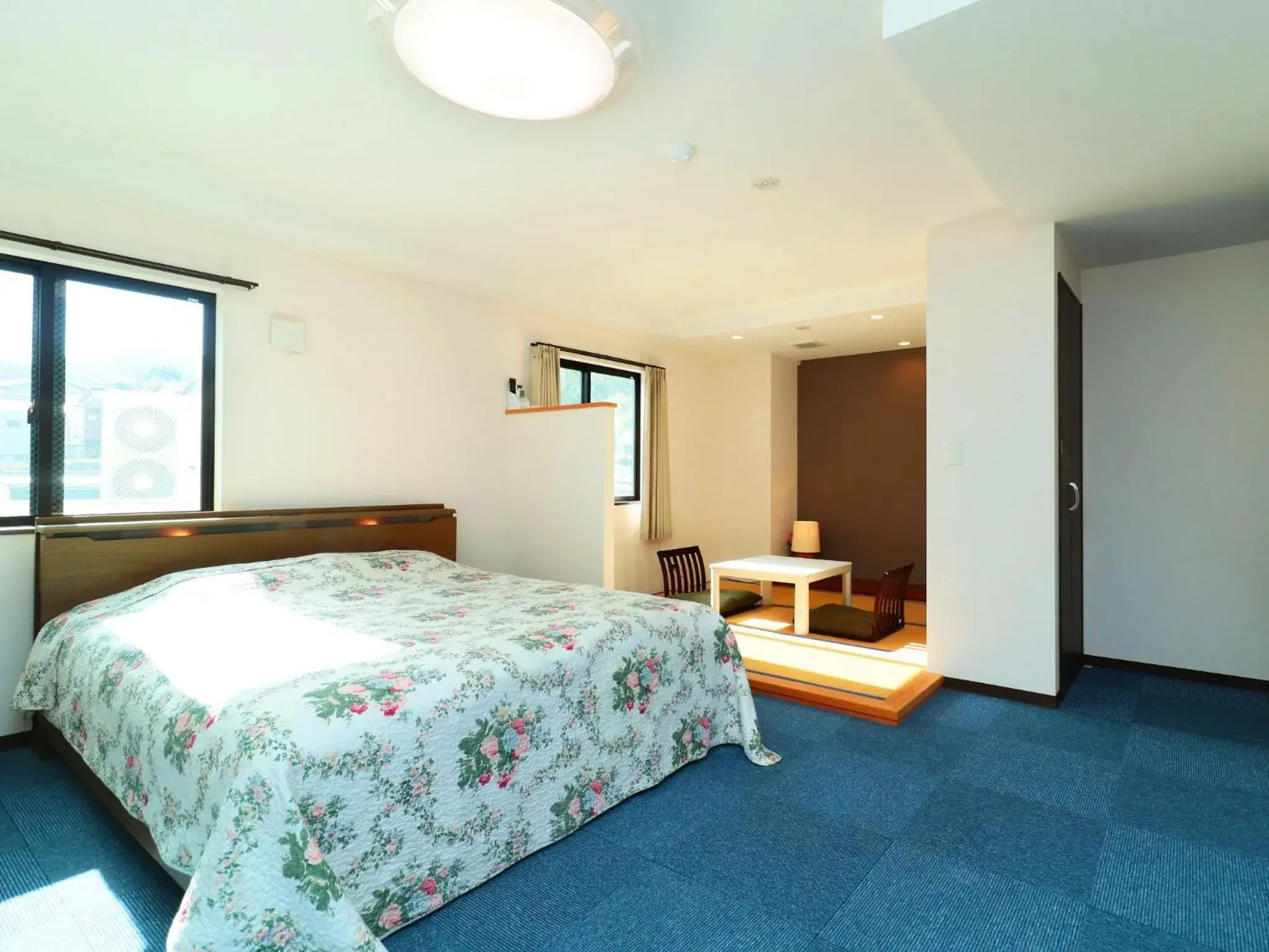 Family Room with Bathroom in Izu Kansya Family Room with Bathroom in Izu Kansya