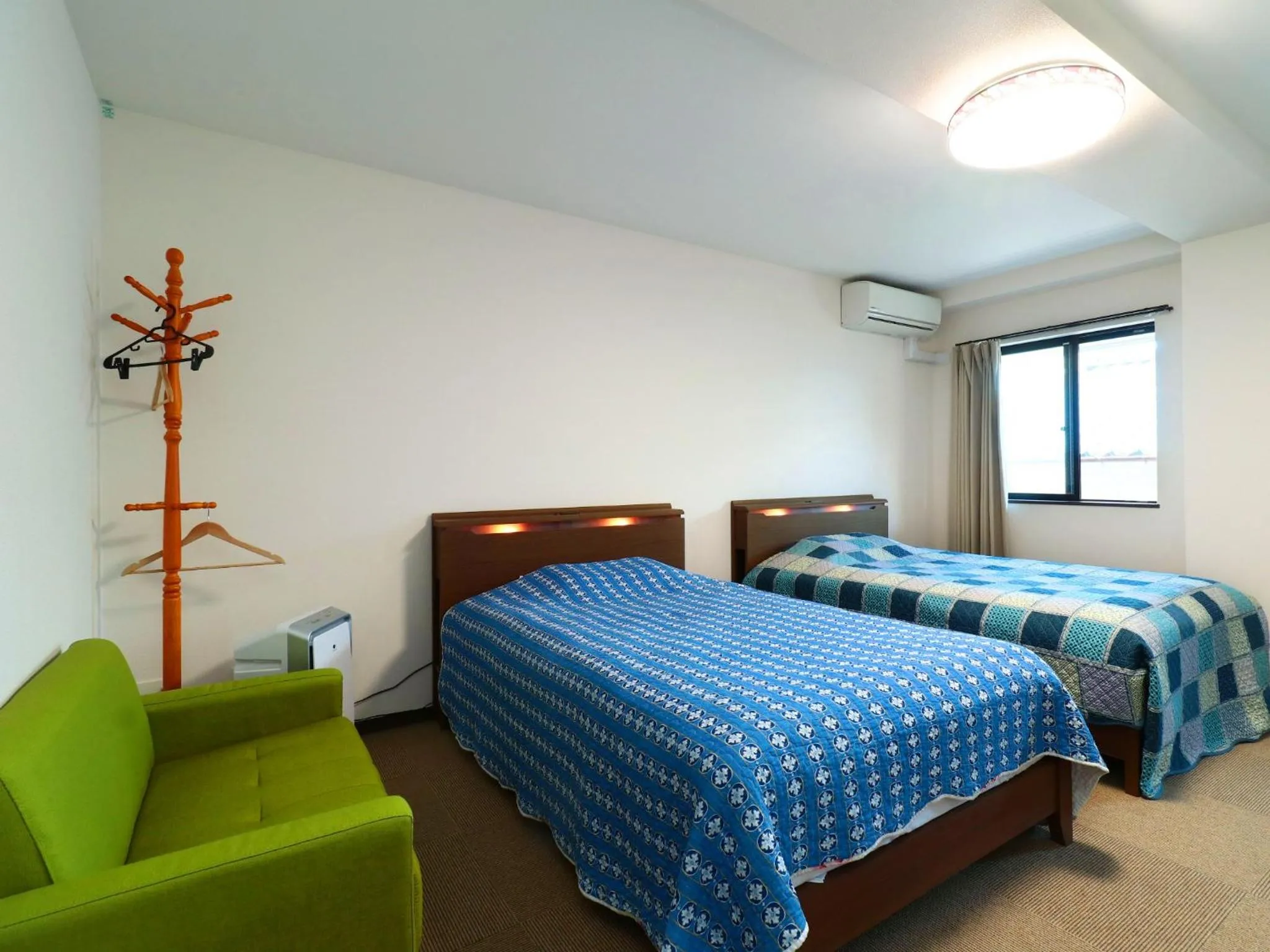Photo of the whole room, Bed in Izu Kansya