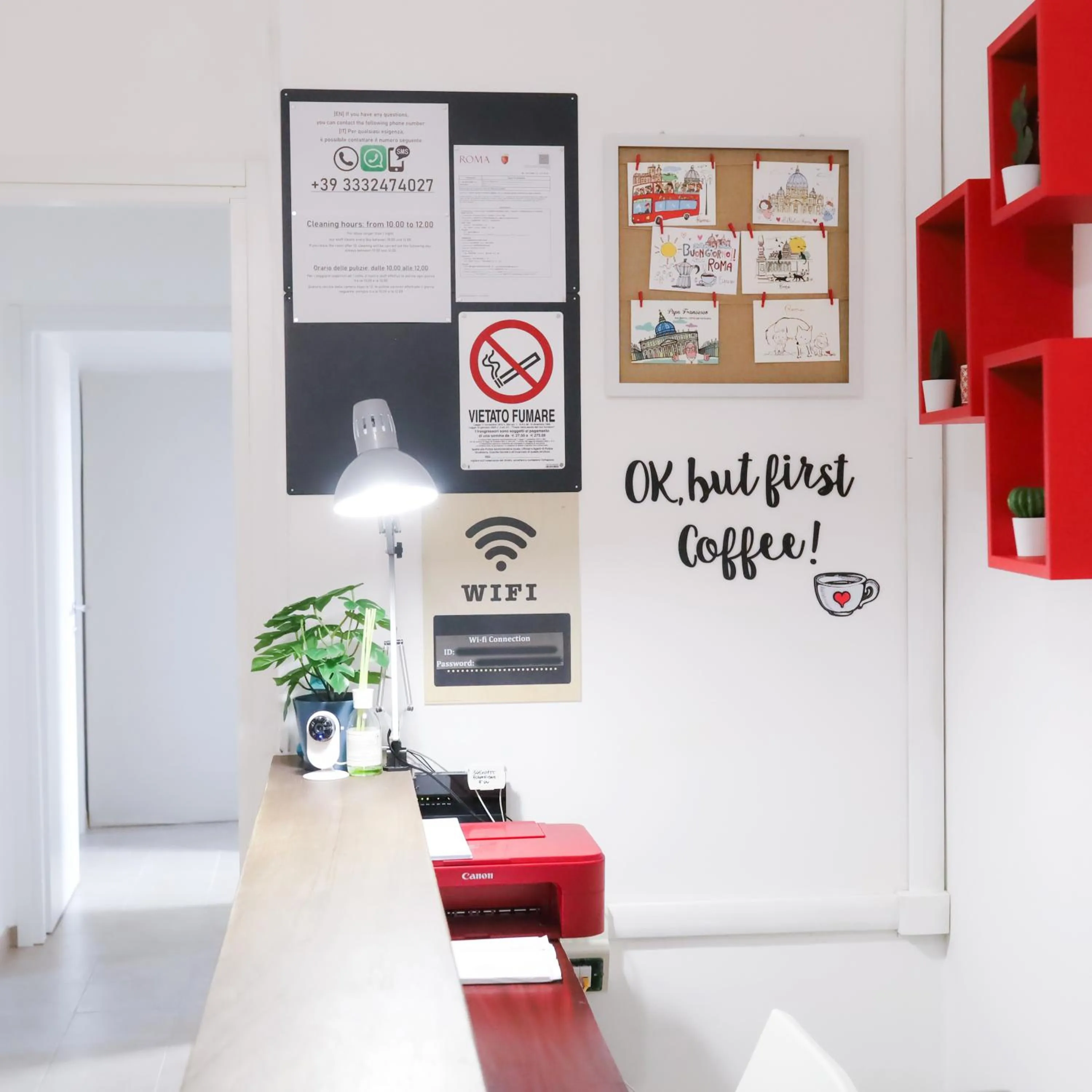 Lobby or reception in Cielo Vaticano Guest House