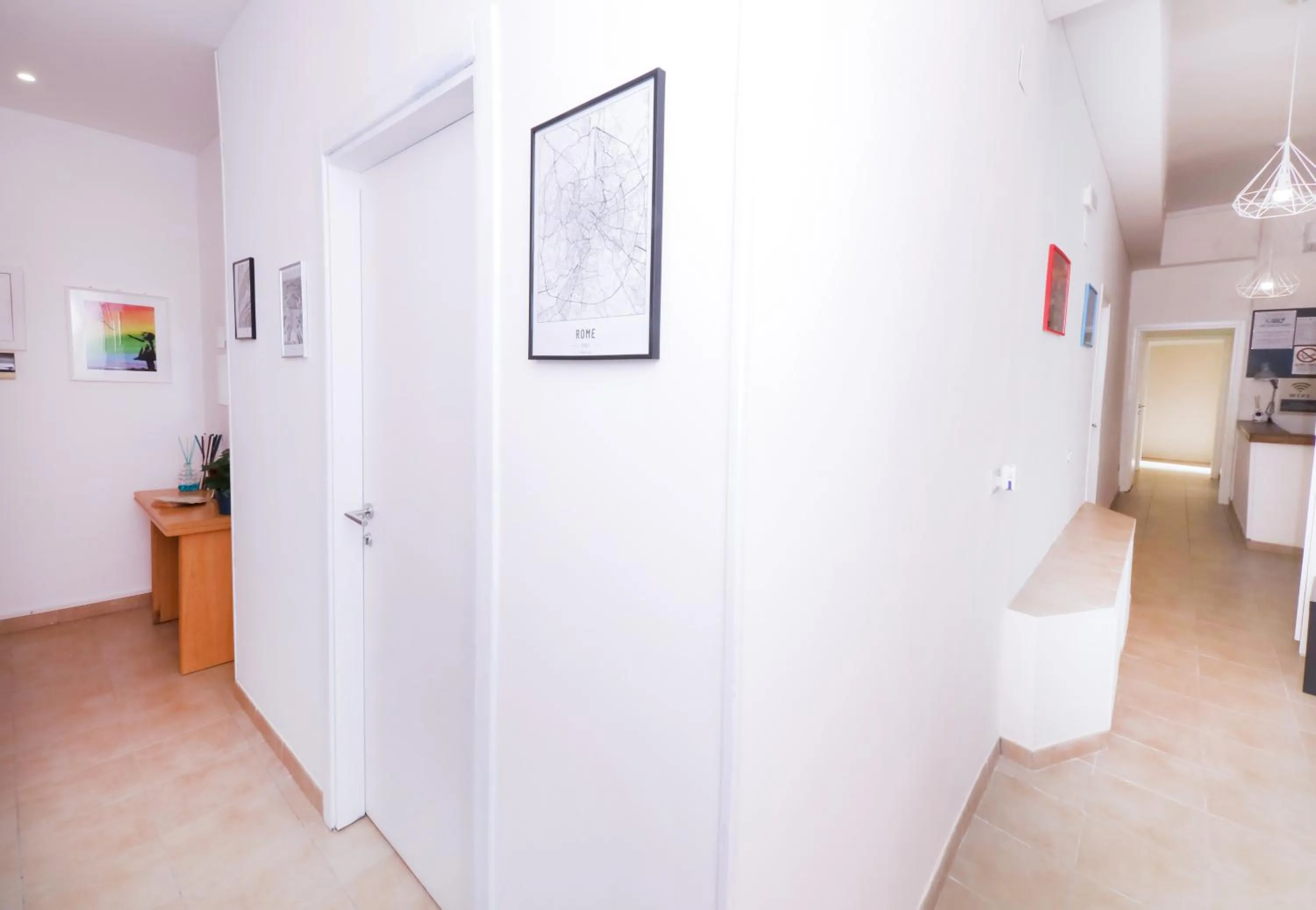 Lobby or reception in Cielo Vaticano Guest House