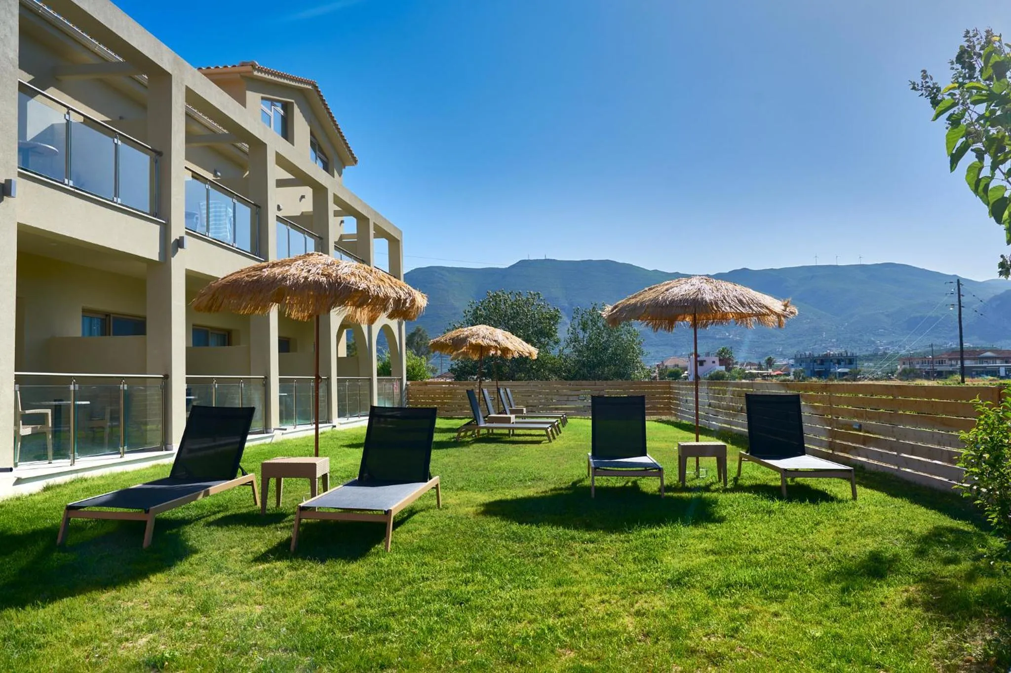 Property building in Grapevines Hotel