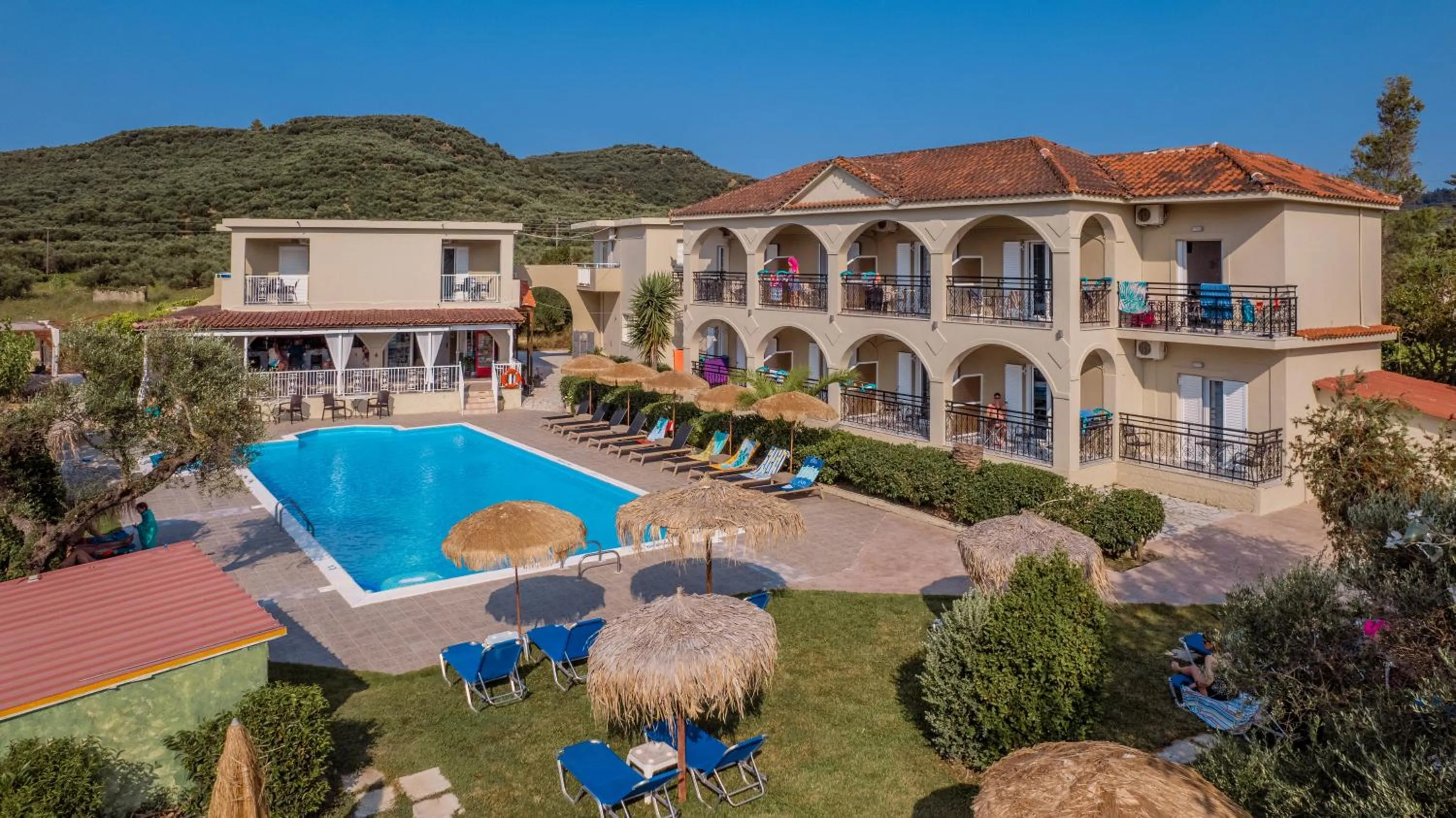 Garden view in Grapevines Hotel