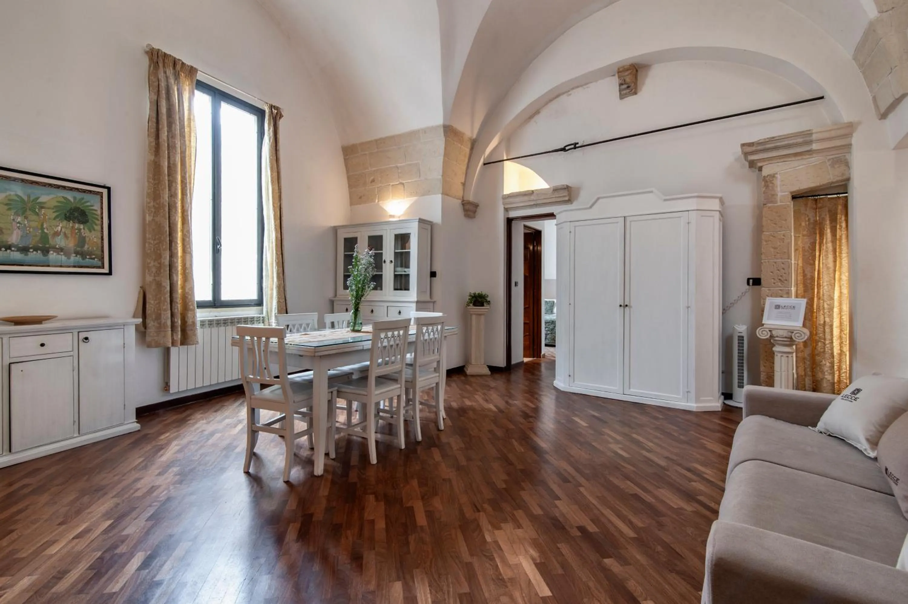 Dining area in Chiesa Greca Suites - Lecce Selection