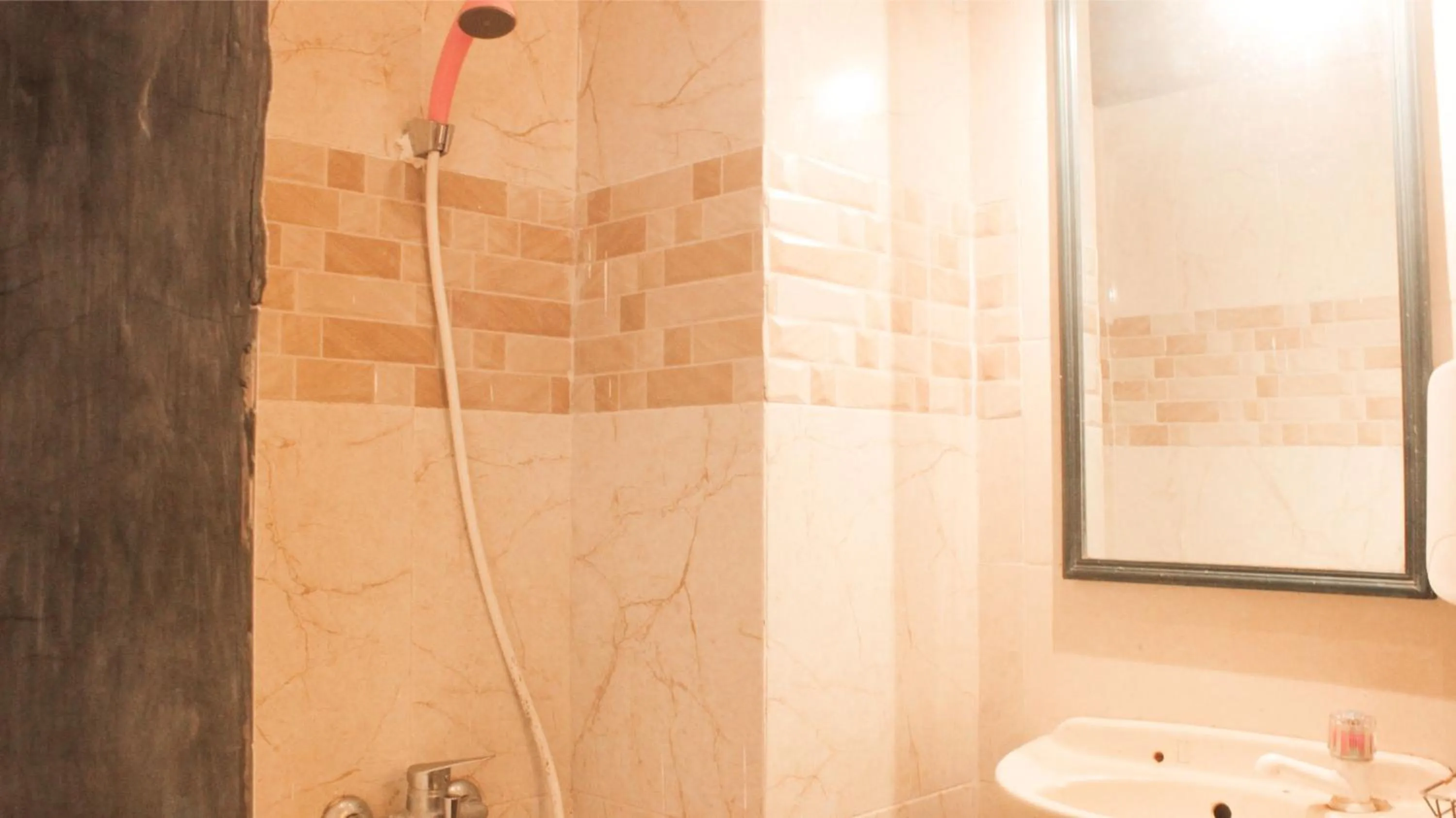 nDalem Joglo Krawitan Syariah