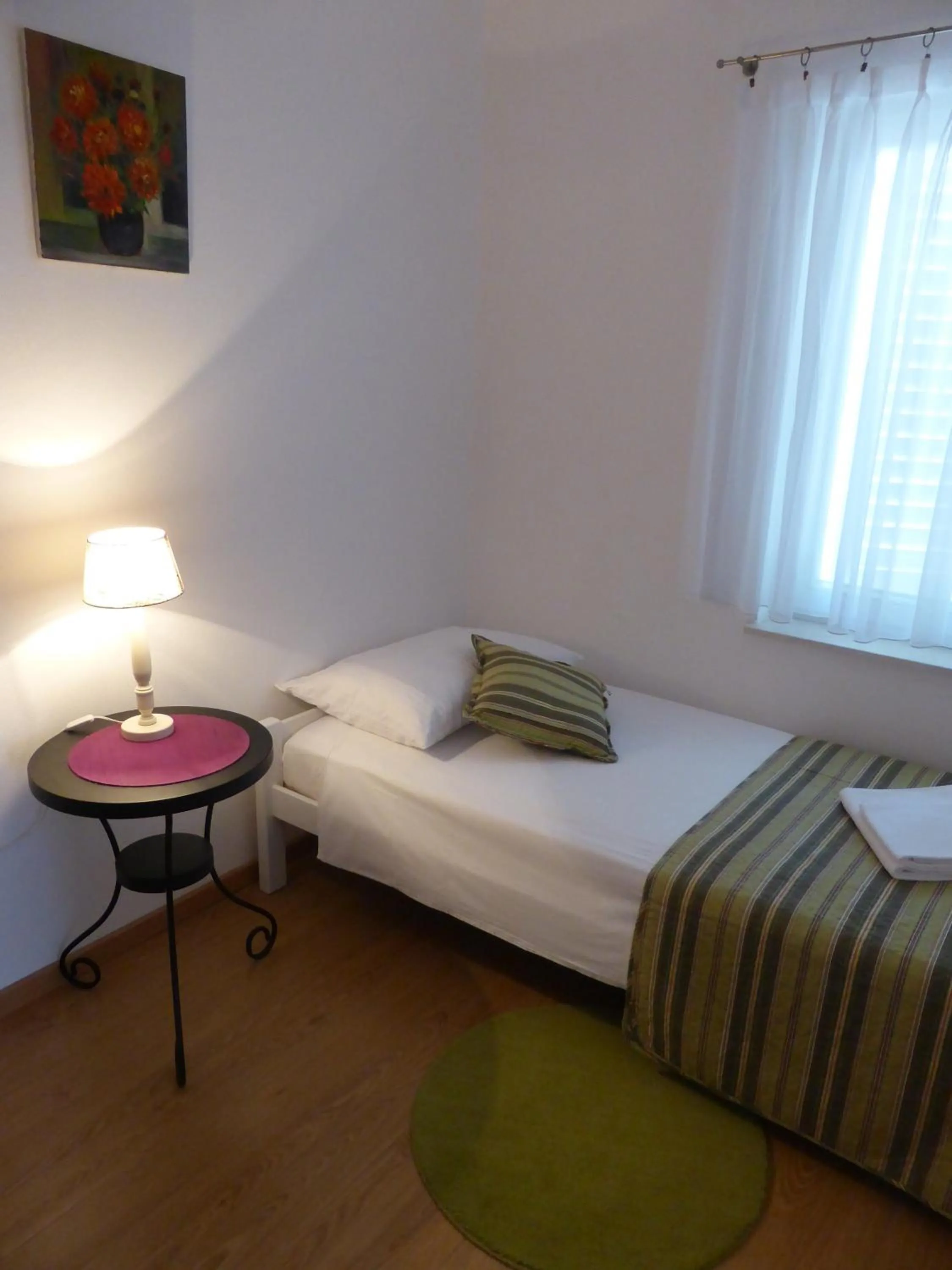 Bed in Apartments Toni, Borik