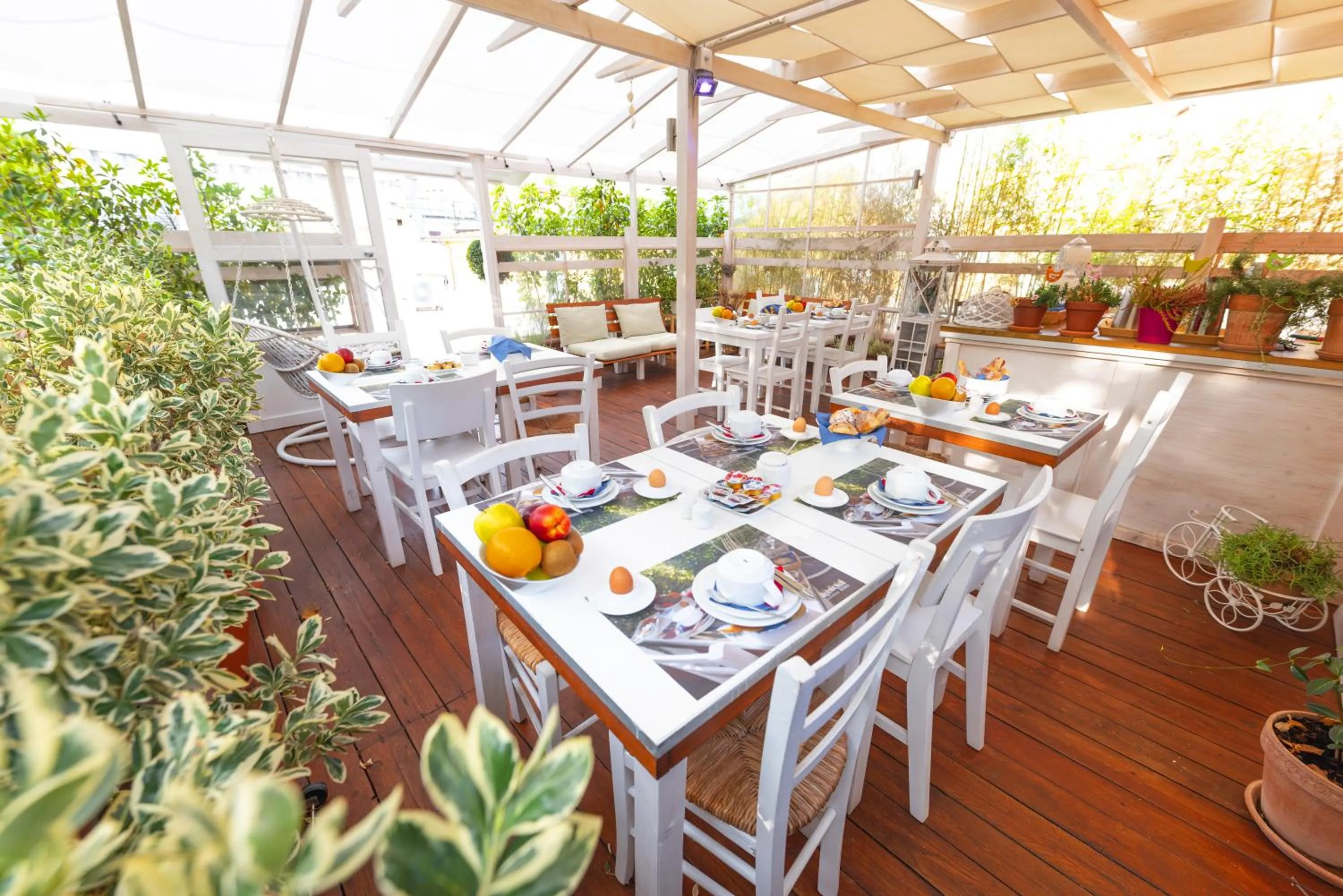 Continental breakfast in QuodLibet