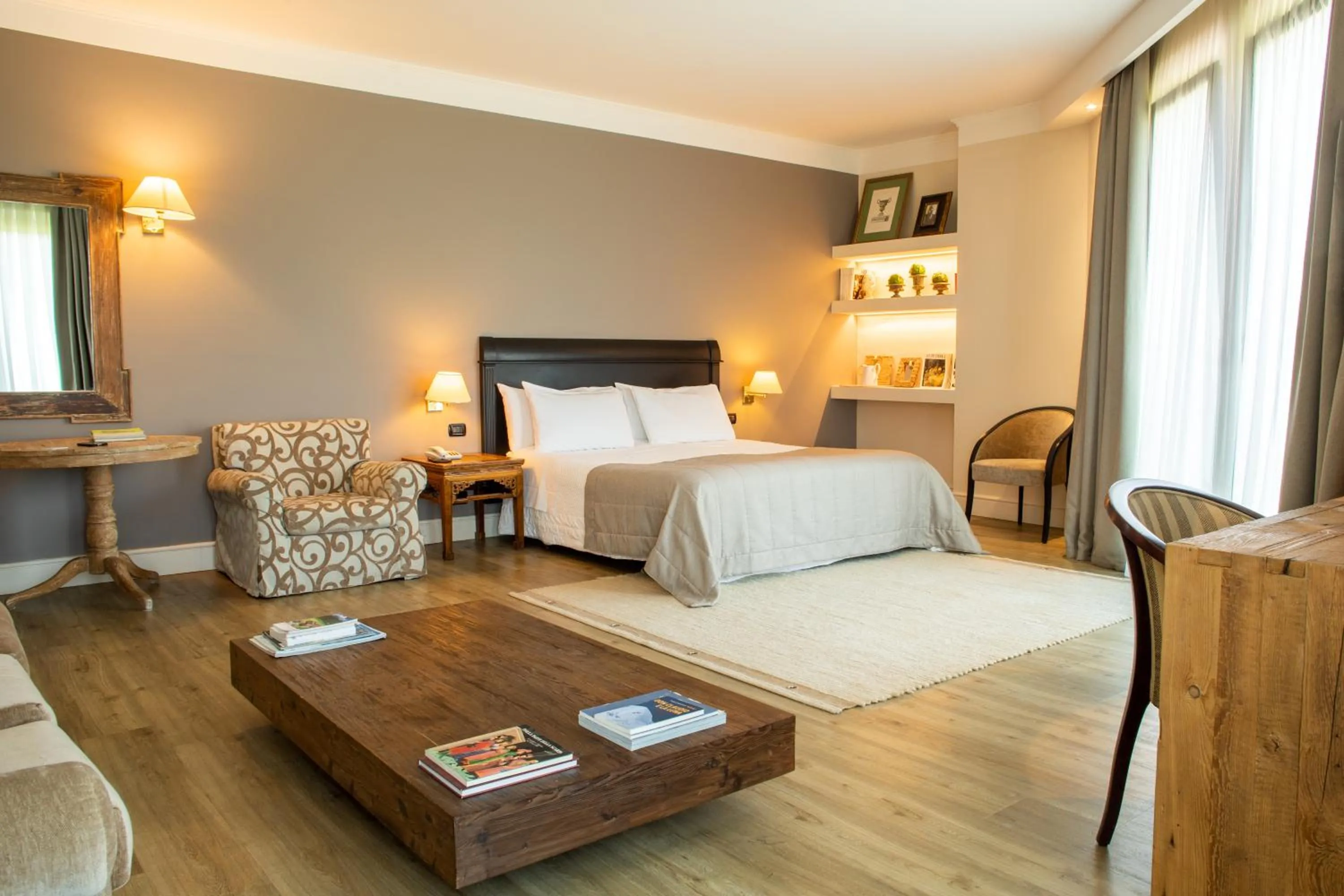 Photo of the whole room, Bed in Hotel Touring