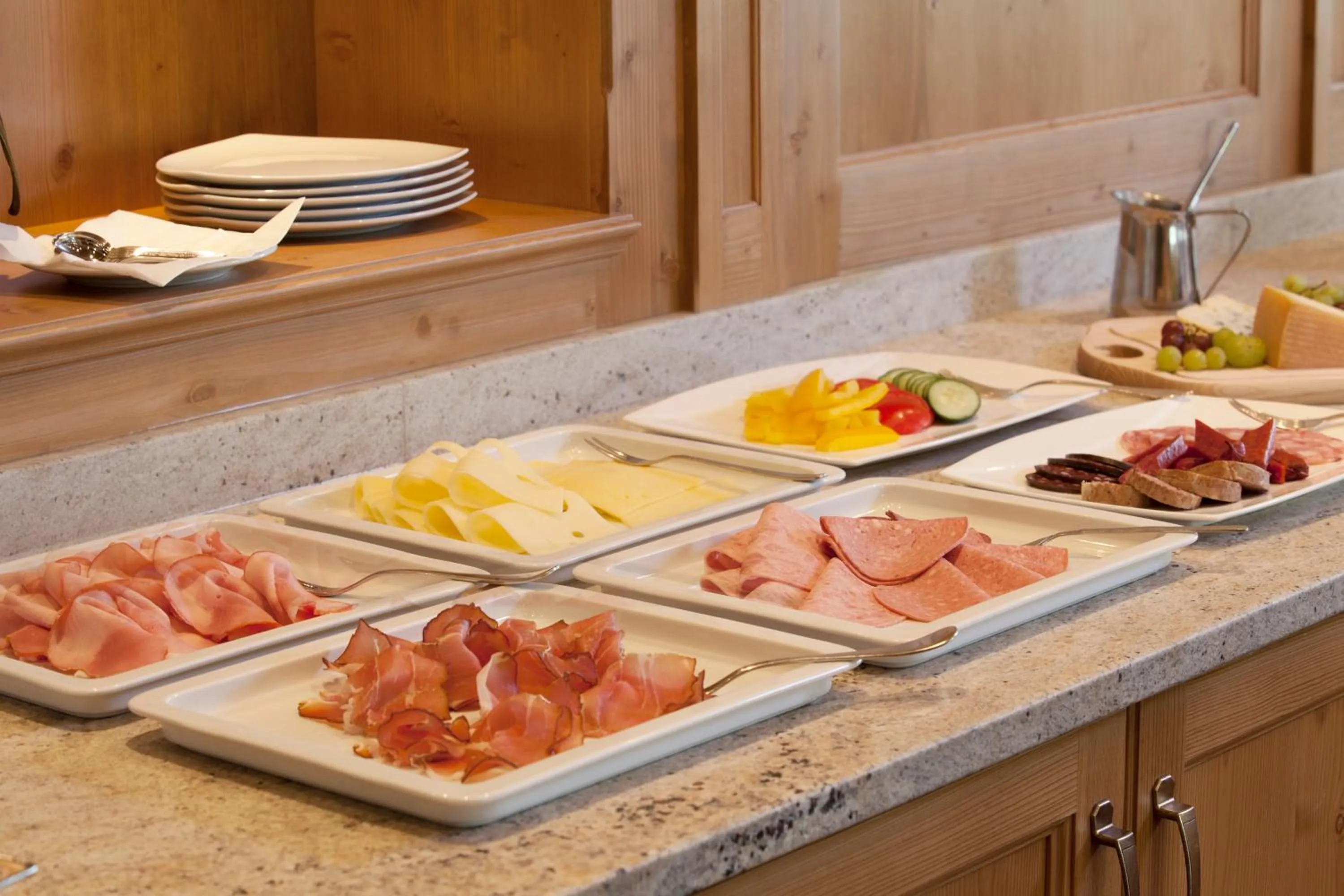 Buffet breakfast in Hotel Rössle