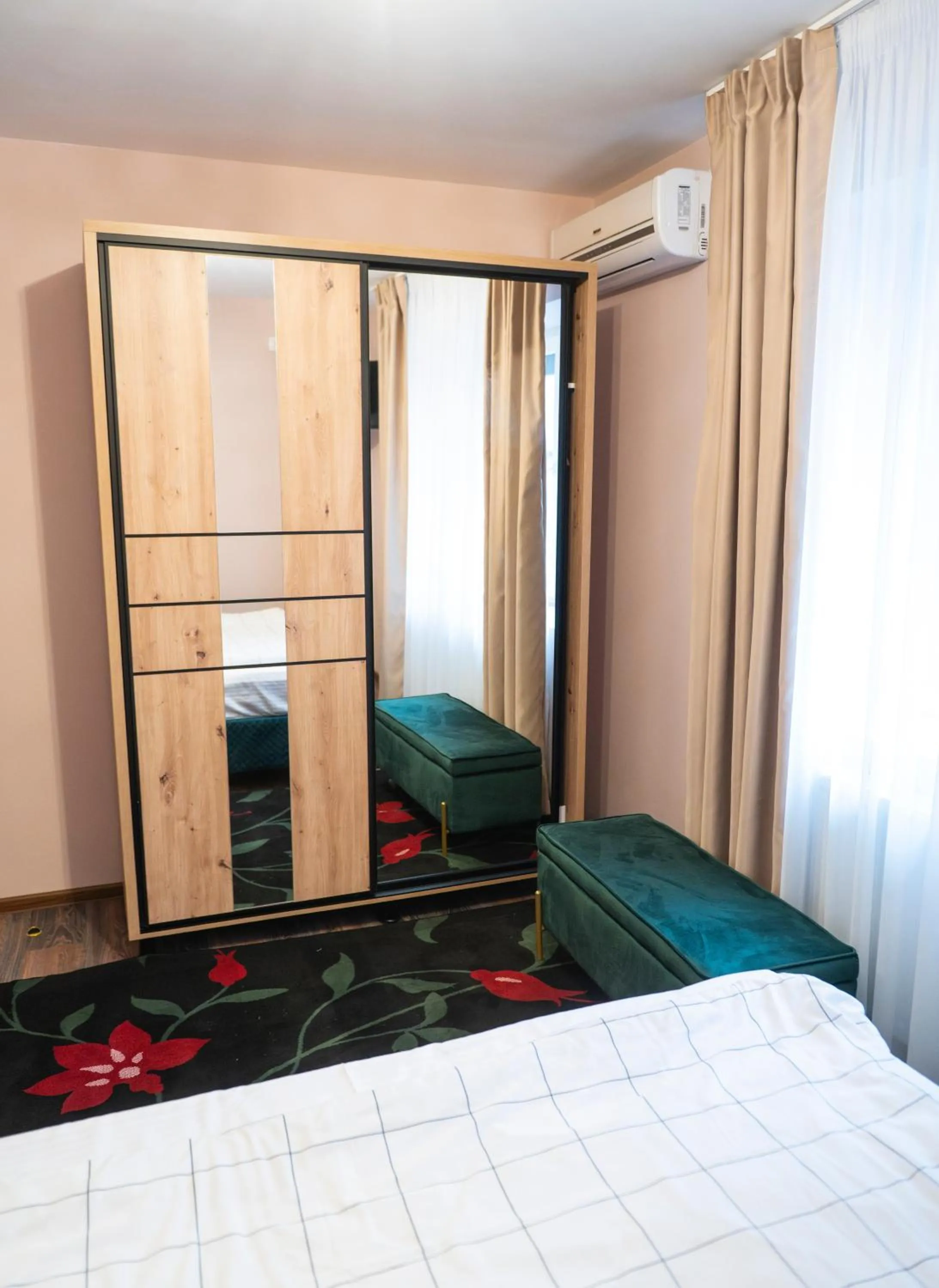 Bedroom, Bed in Conacul Domnesc