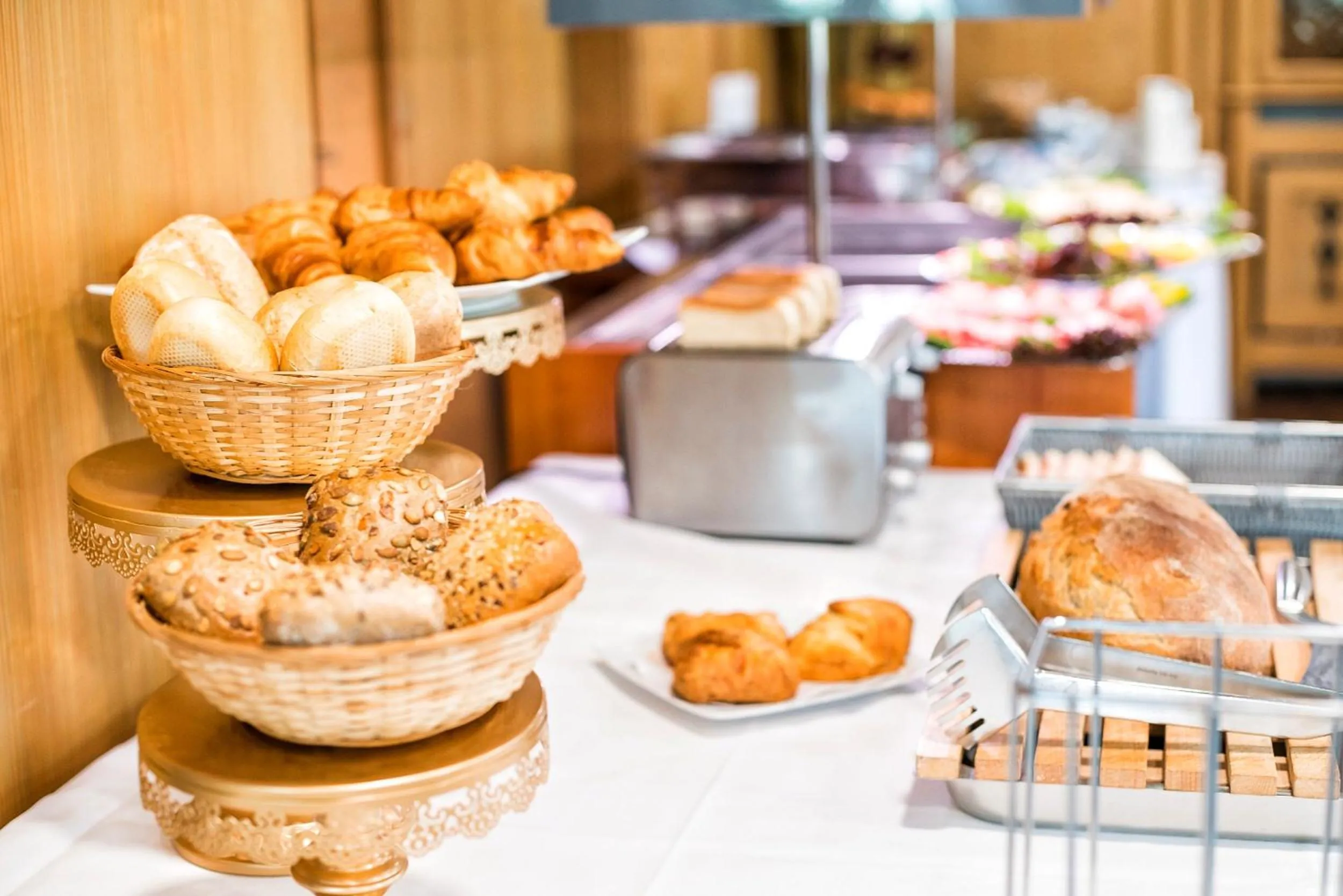 Buffet breakfast in Hotel Krone