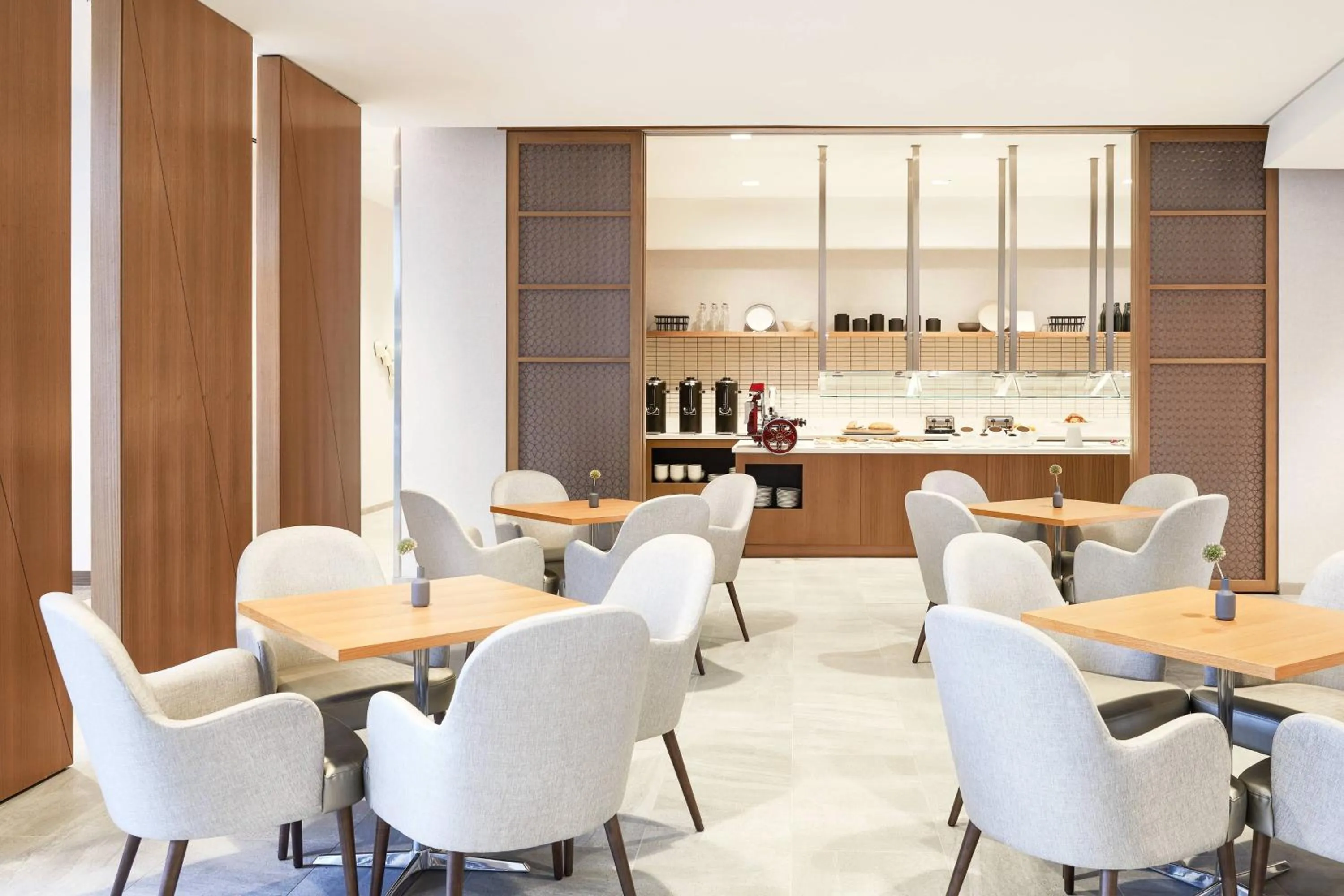 Kitchen or kitchenette in AC Hotel By Marriott Dallas By The Galleria
