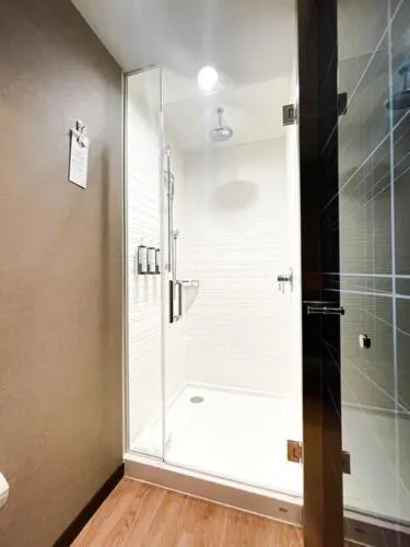 Bathroom in AC Hotel By Marriott Salt Lake City Downtown