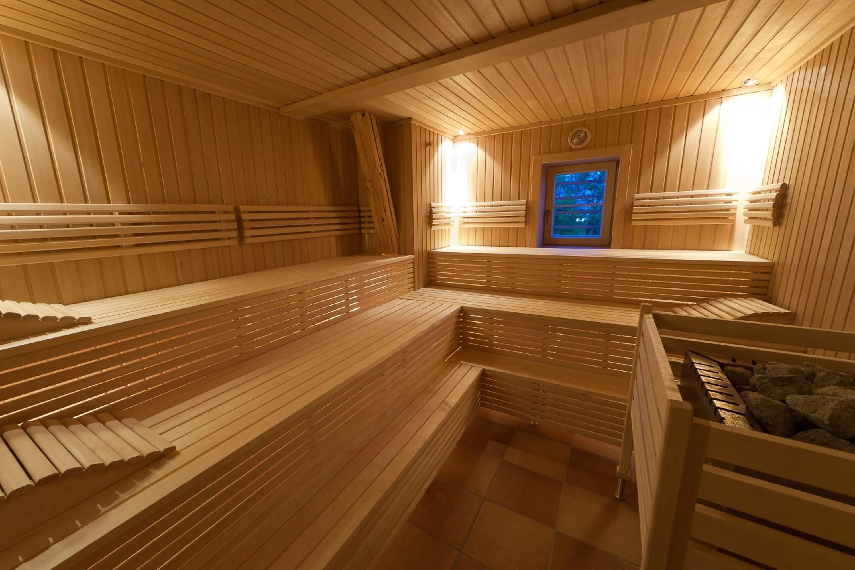 Spa and wellness centre/facilities in JUFA Hotel Weinviertel - Eselsmühle