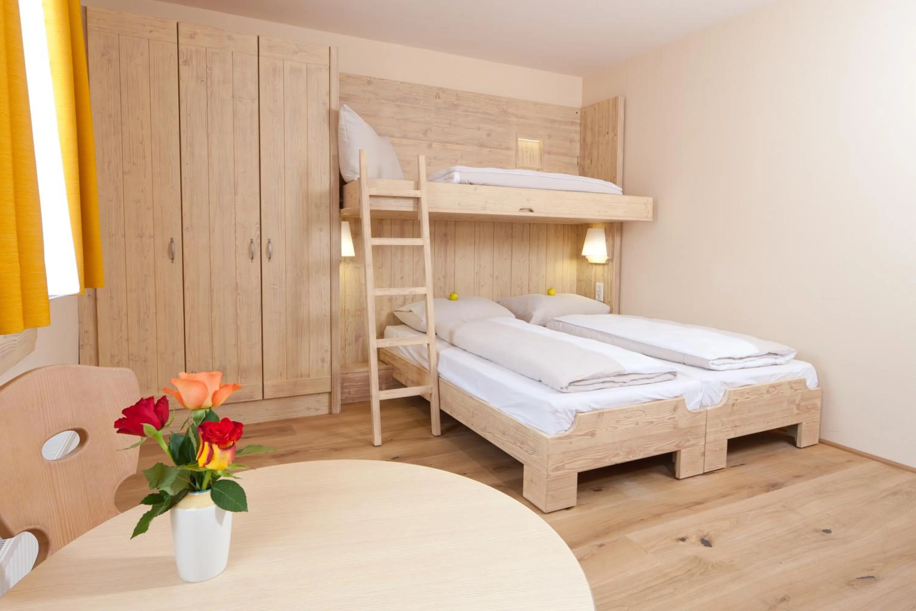 Bed in JUFA Hotel Weinviertel - Eselsmühle