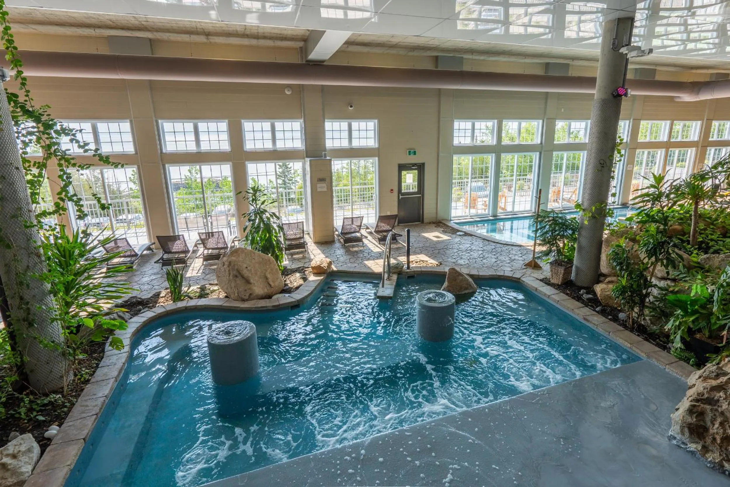 Spa and wellness centre/facilities in Hôtel et Pavillons Le Petit Manoir du Casino