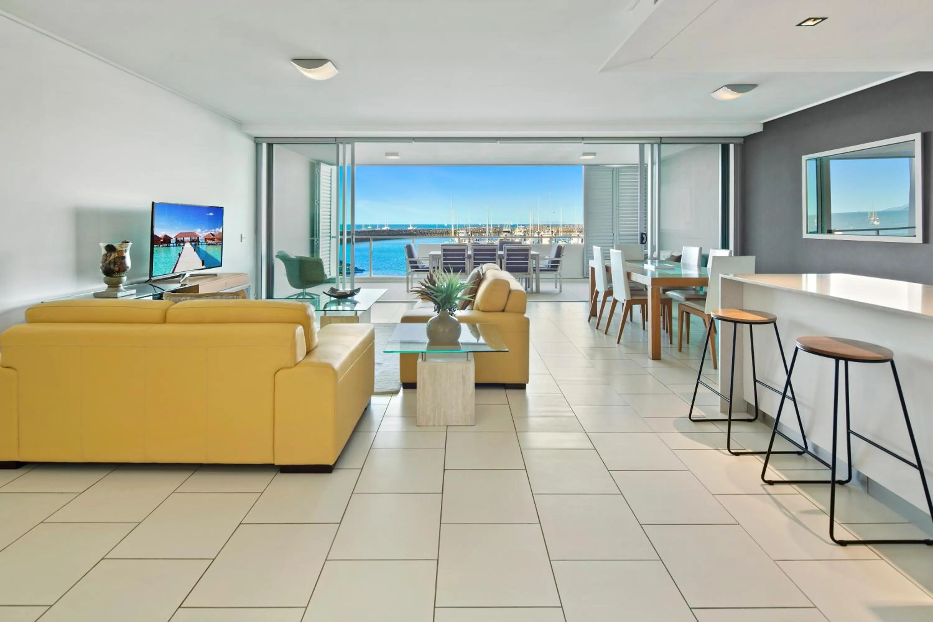 Balcony/Terrace in Peninsula Airlie Beach