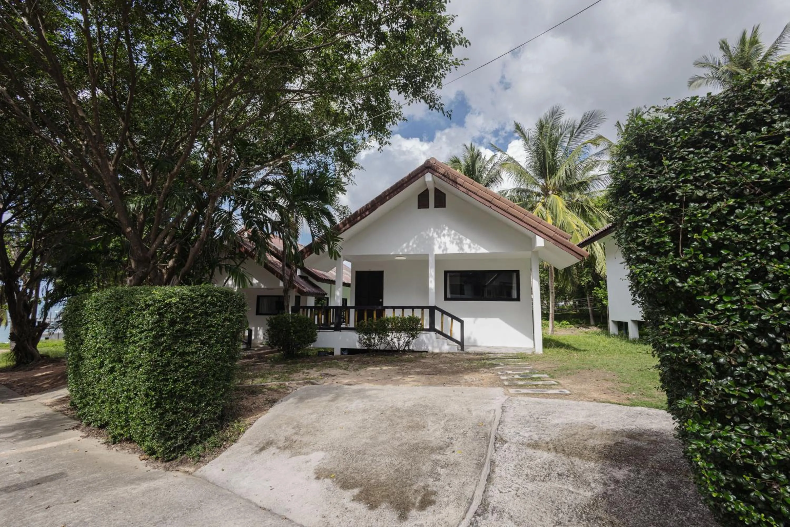 Property building in Golden Hill Resort