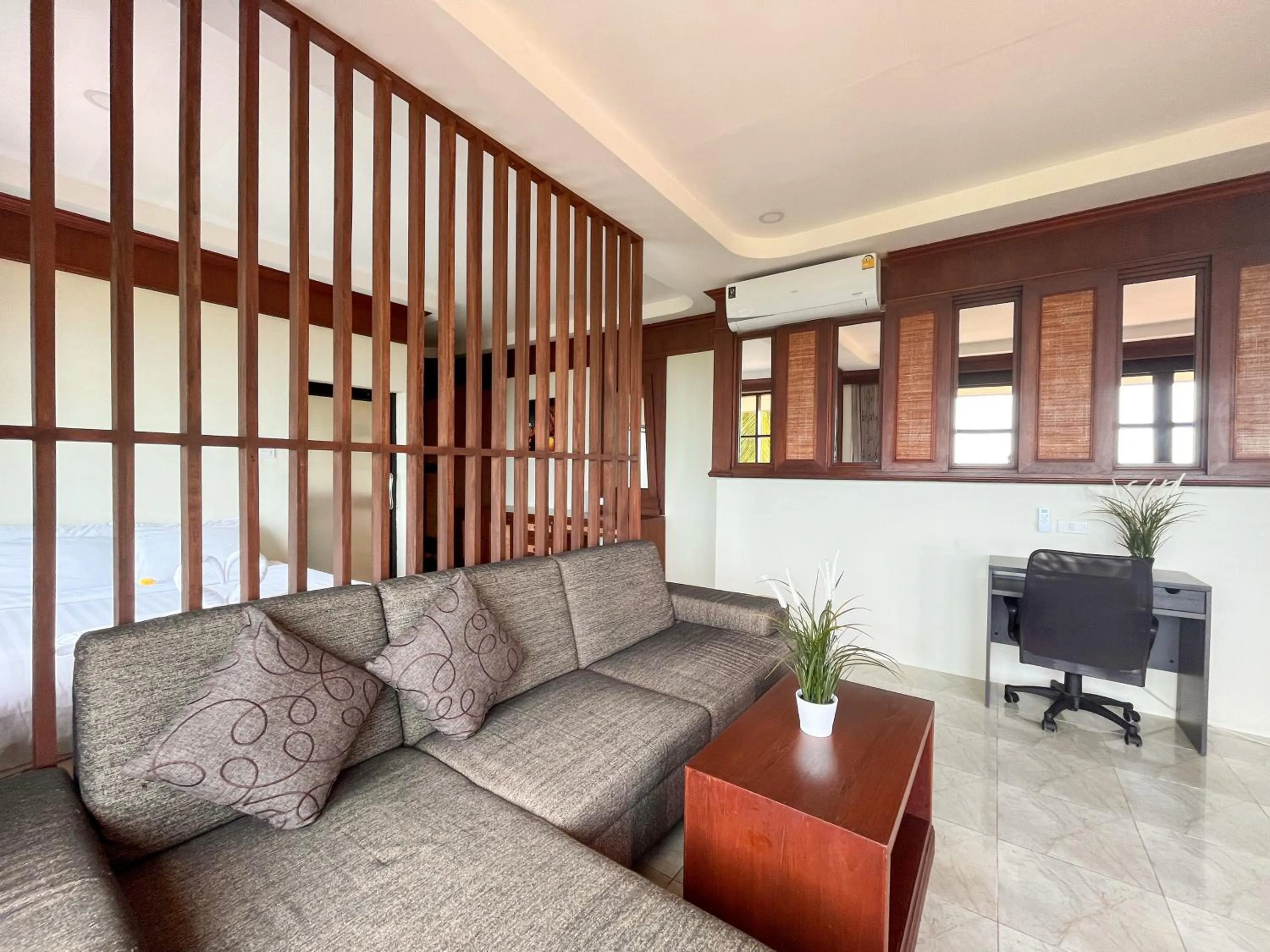 Seating area in Golden Hill Resort