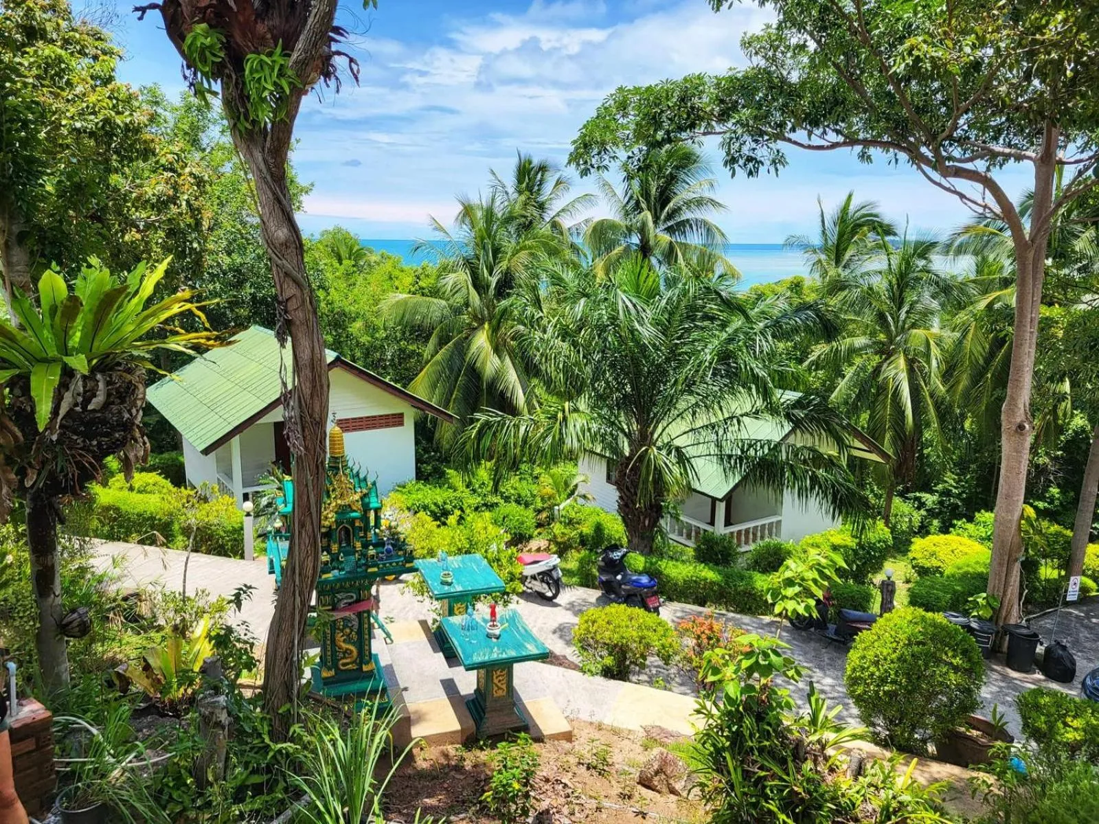 Garden view in Golden Hill Resort