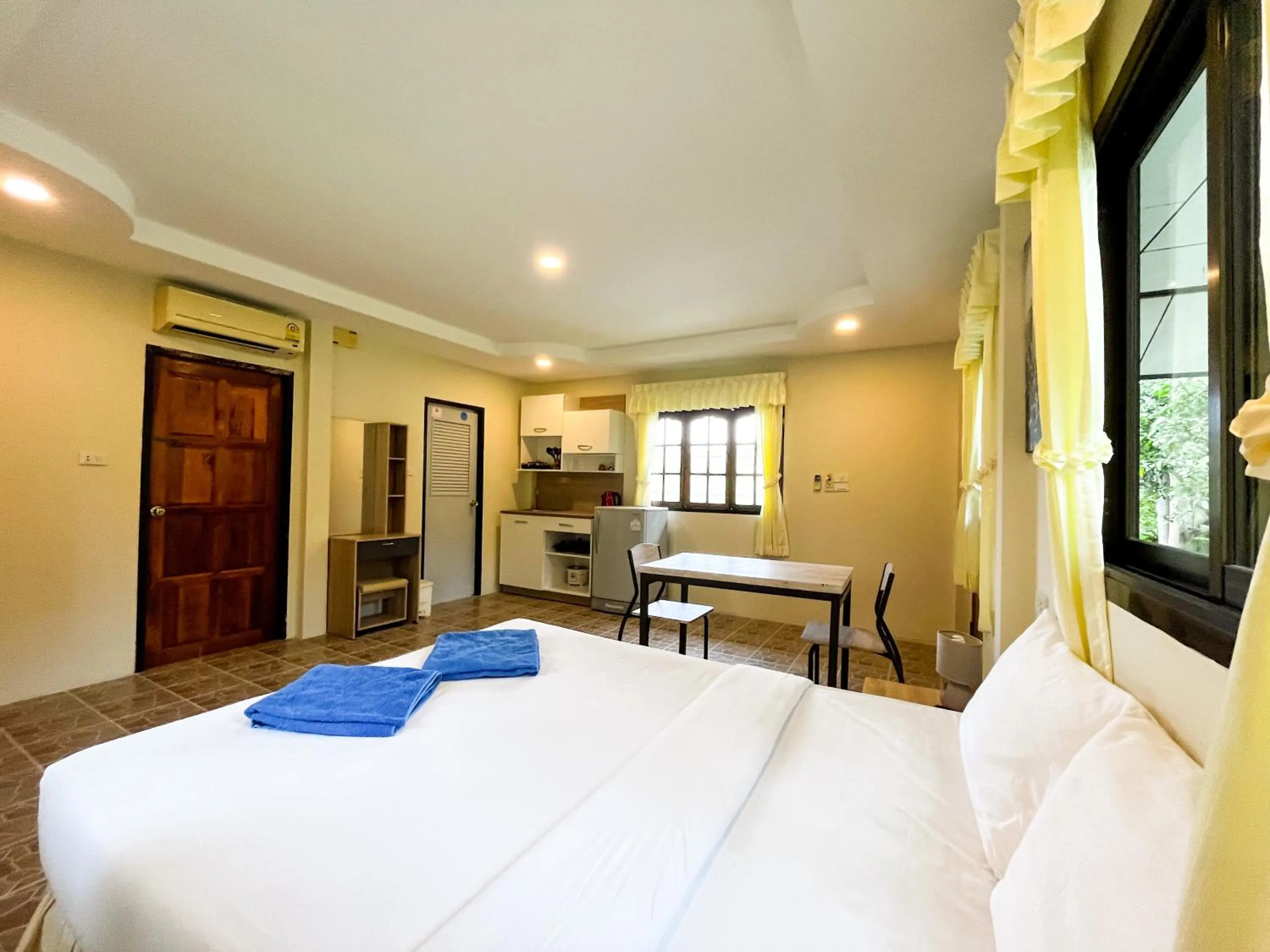 Bed in Golden Hill Resort