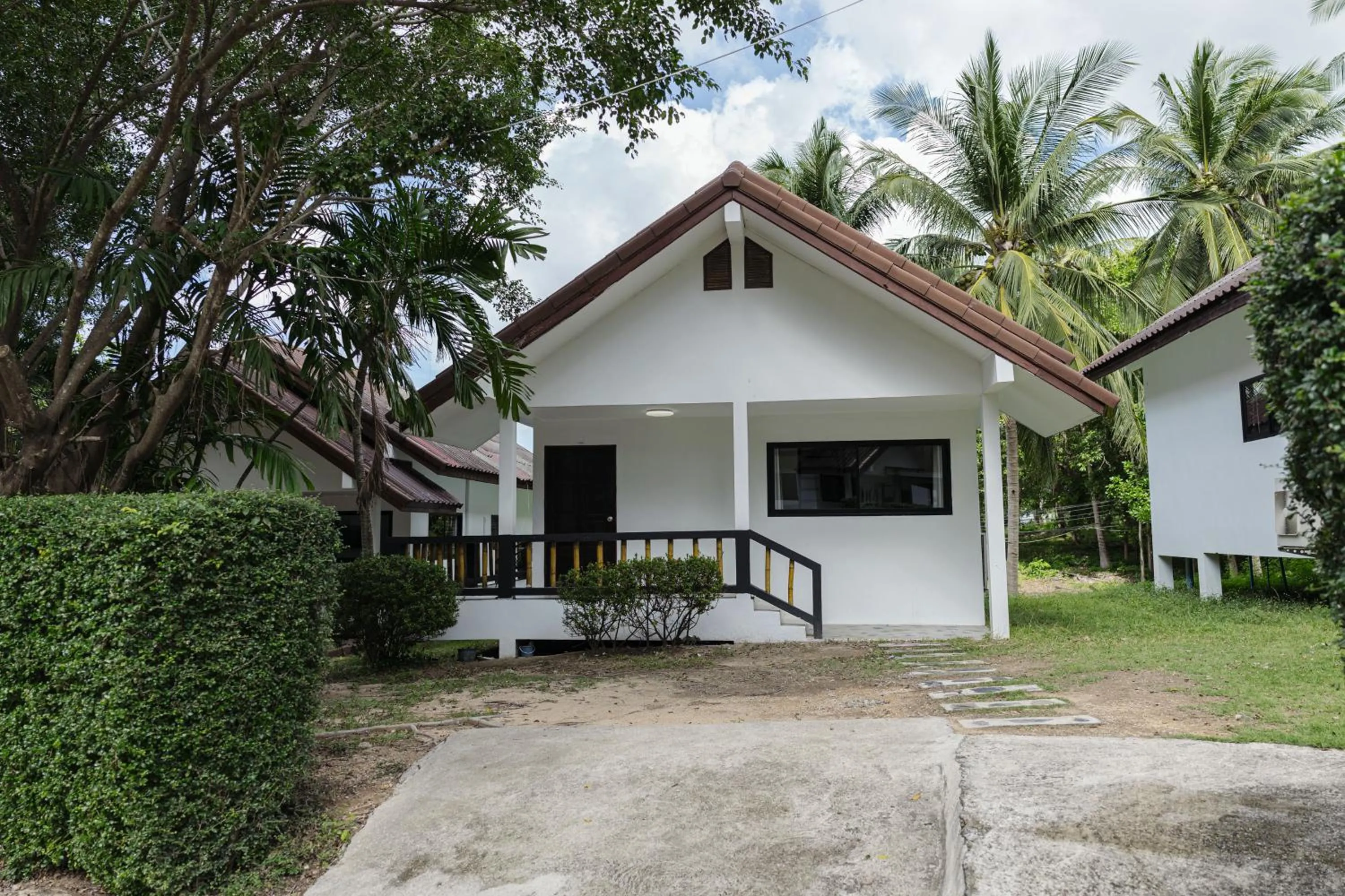 Garden in Golden Hill Resort