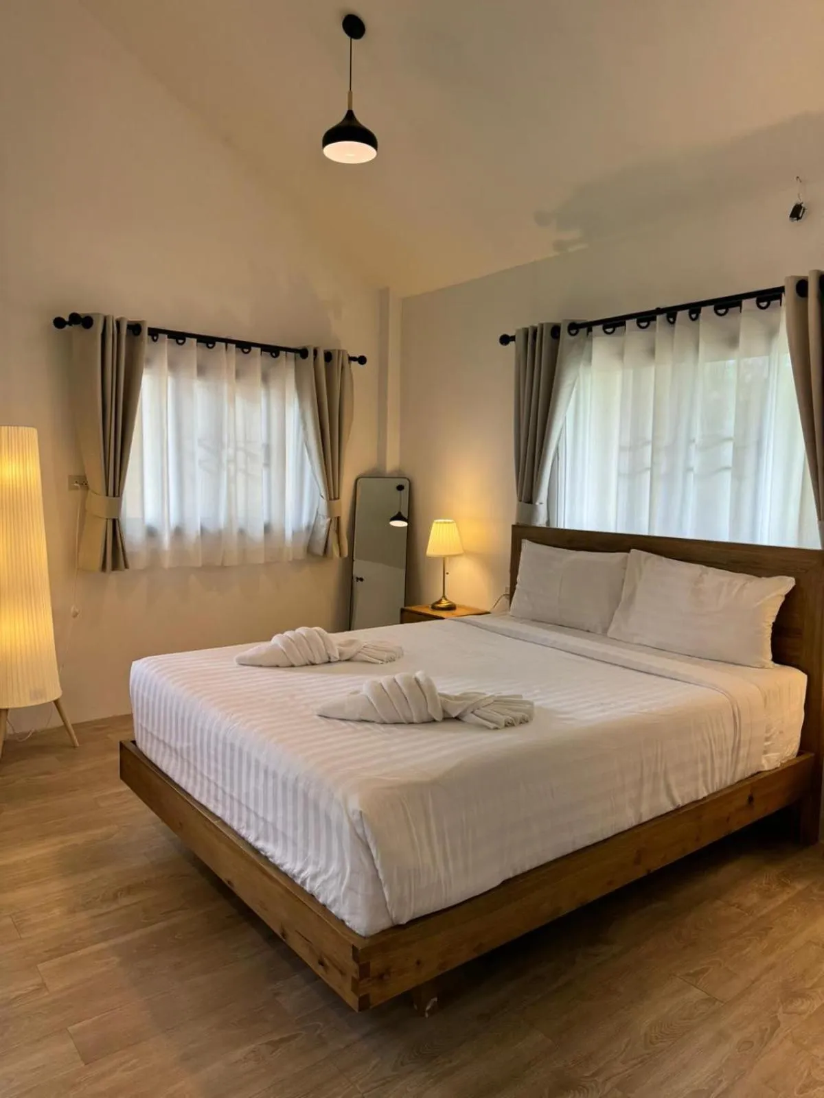 Bed in Golden Hill Resort