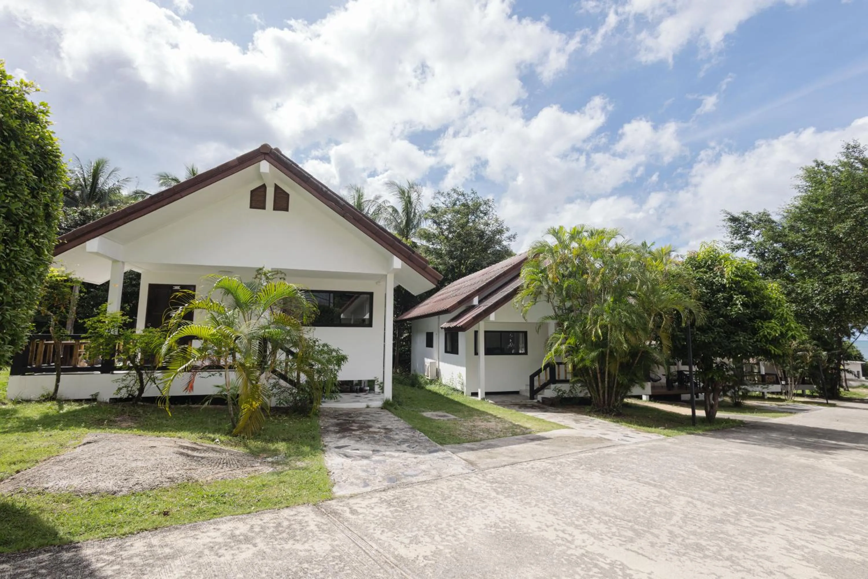 Garden in Golden Hill Resort