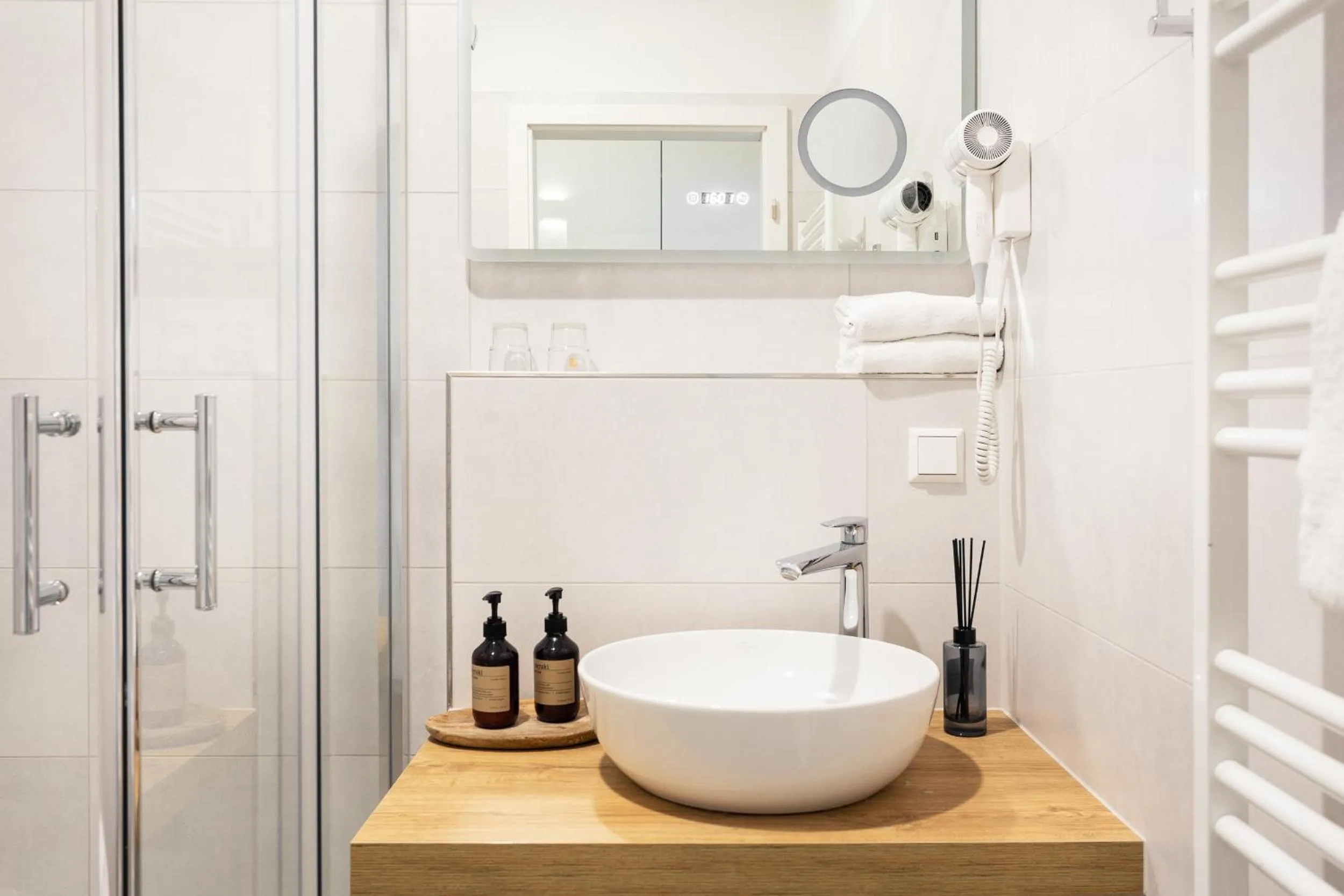 Shower in Hotel My Schildow