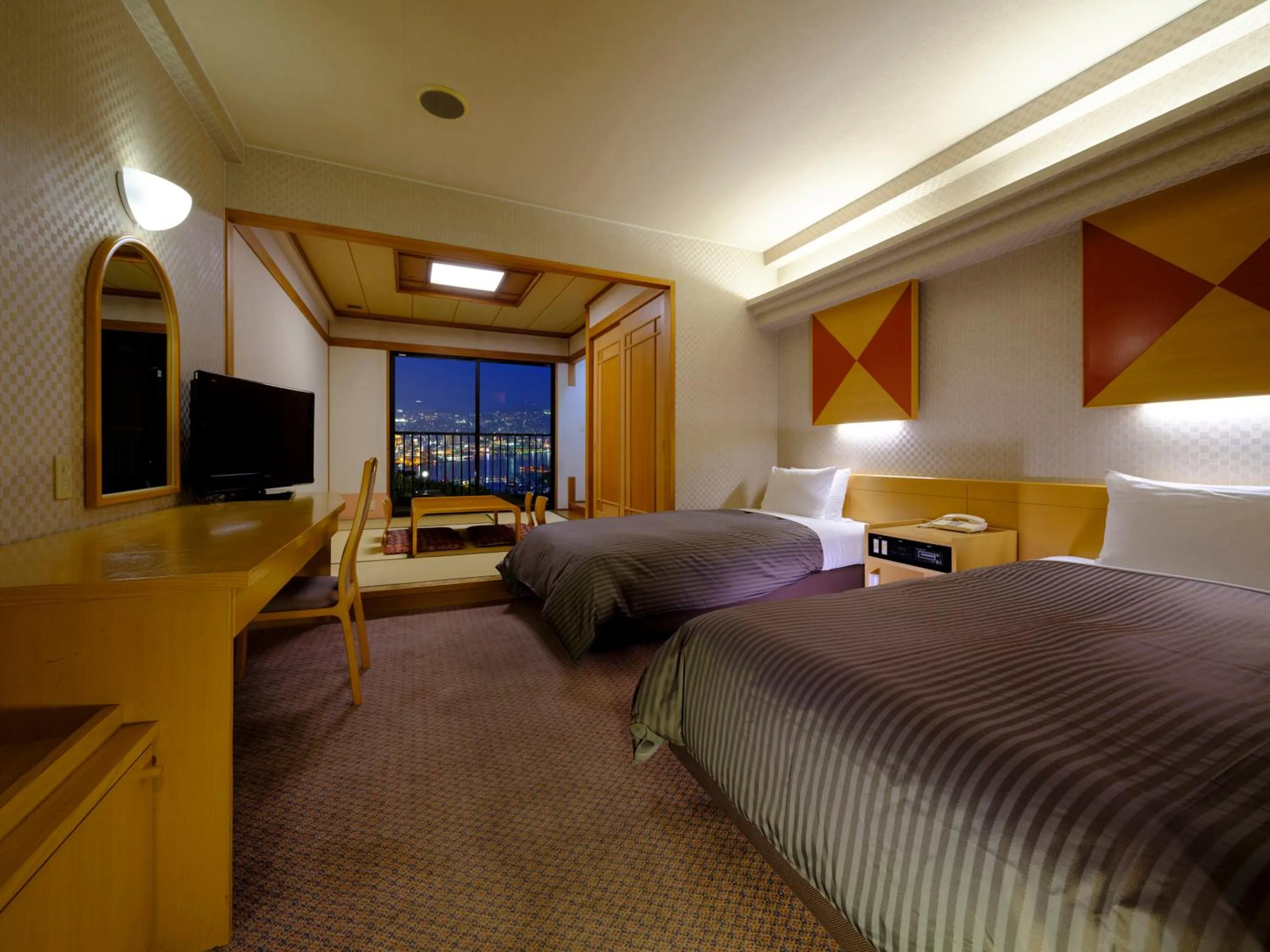 Bedroom, Bed in Inasayama Kanko Hotel