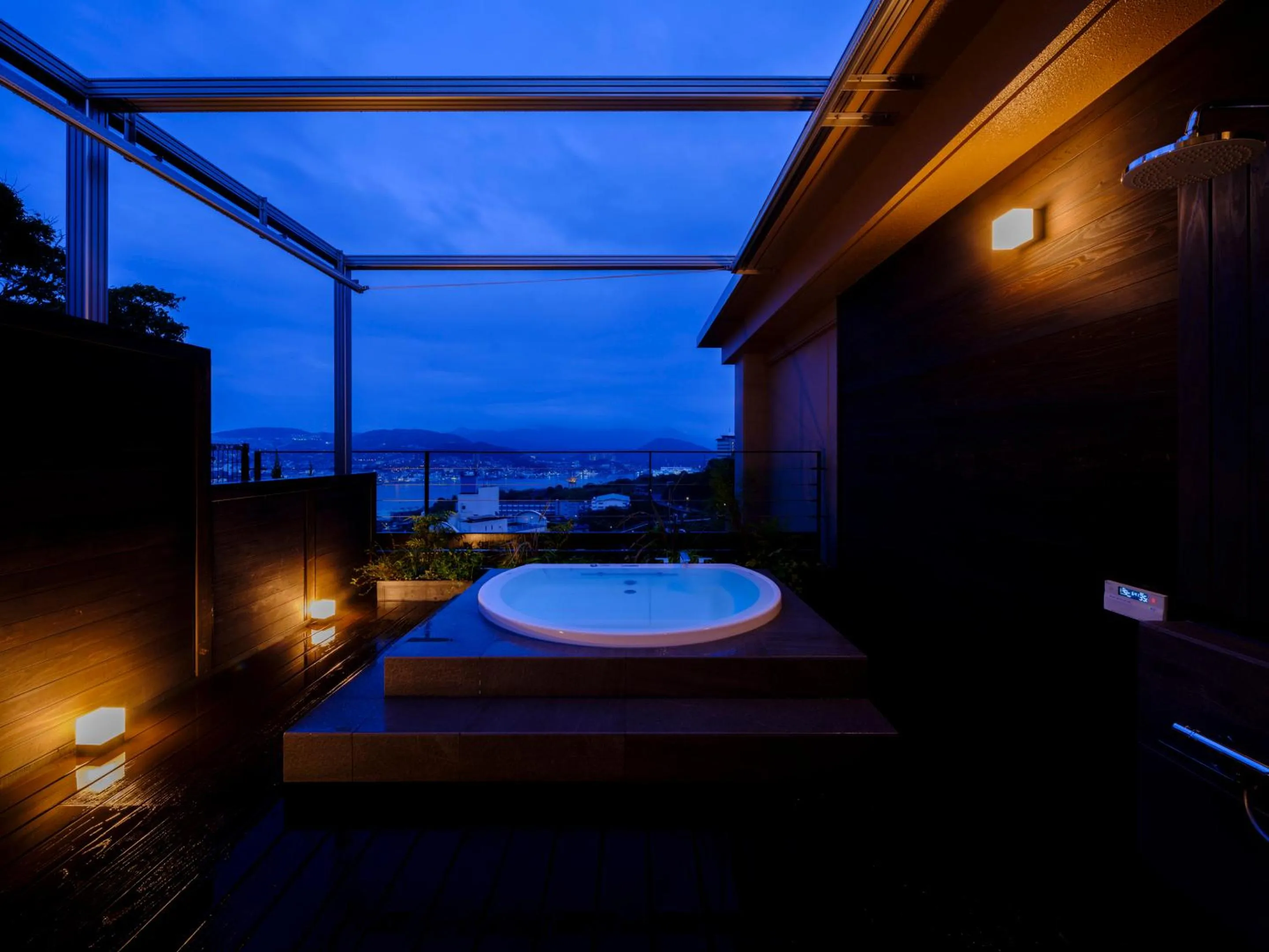 Balcony/Terrace in Inasayama Kanko Hotel