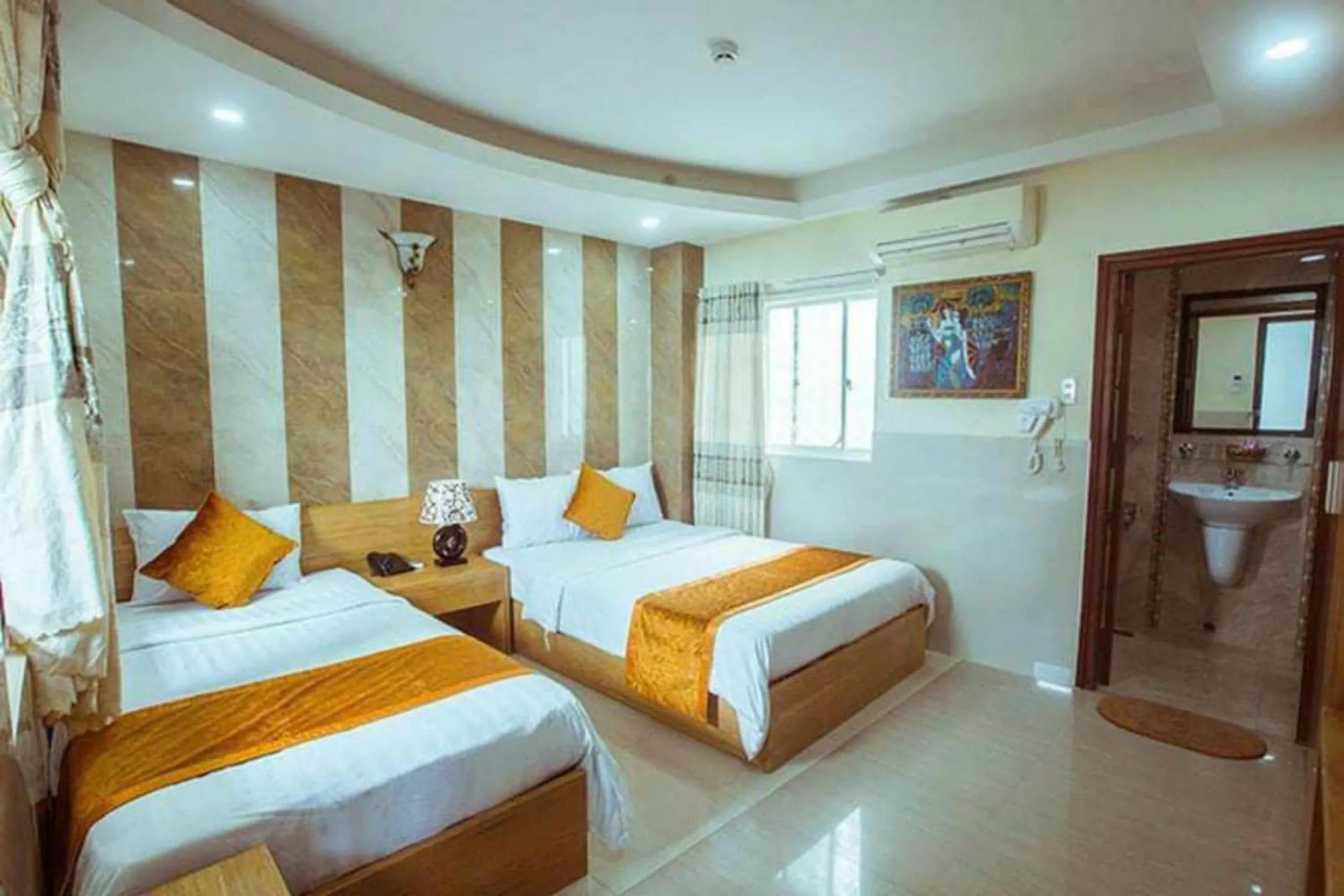 Bedroom in Oliver Hotel