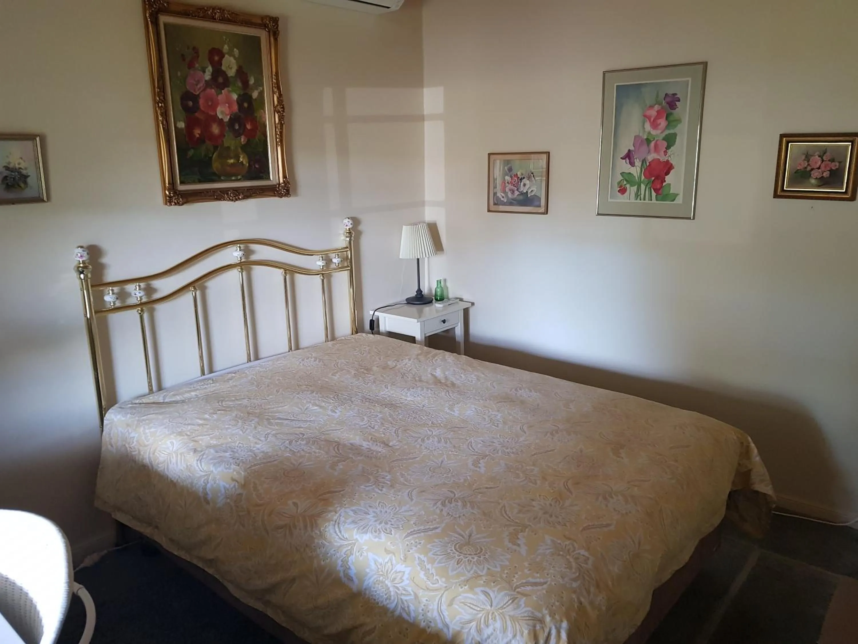 Bedroom, Bed in Amy's House Bed & Breakfast