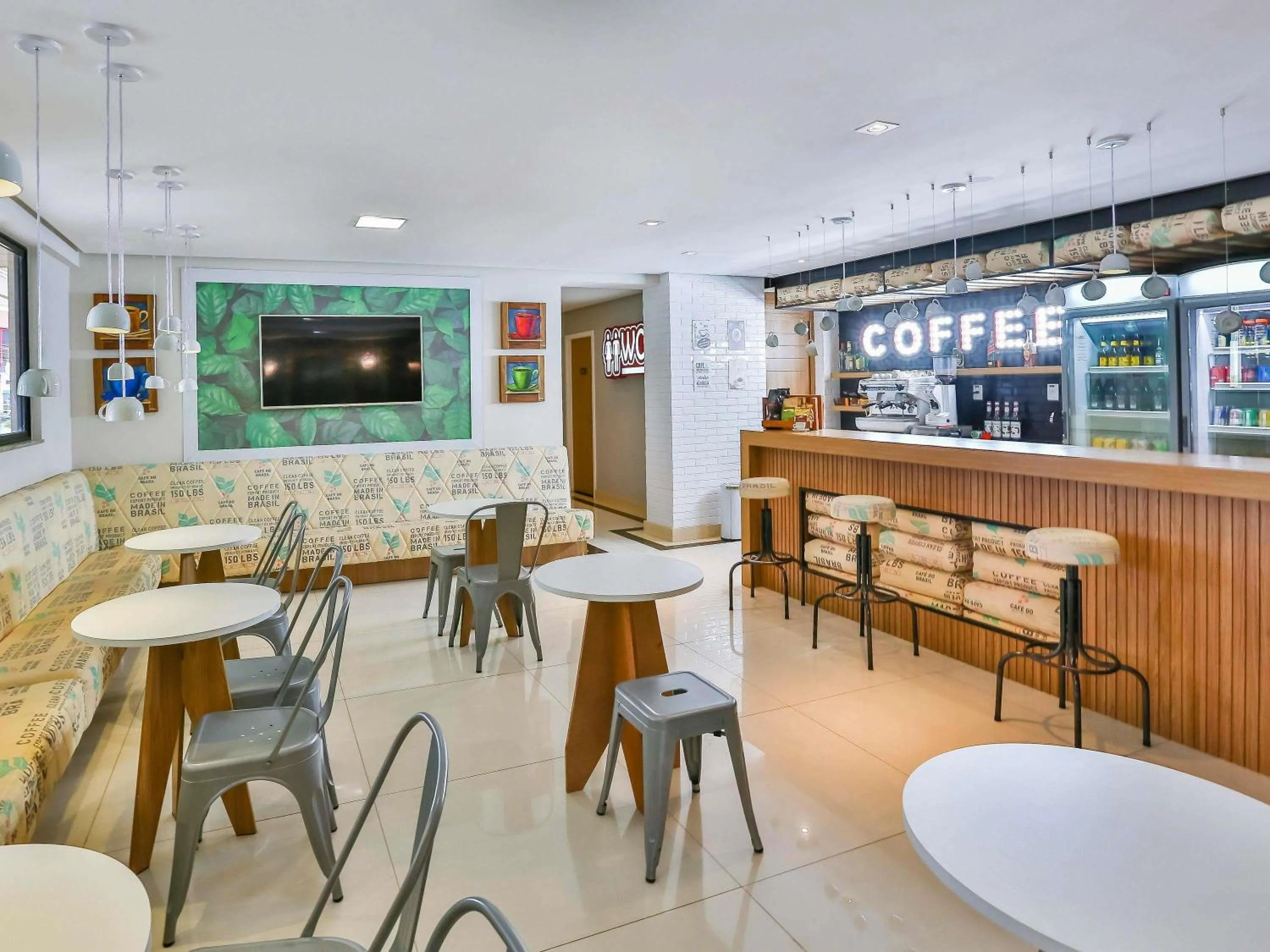 Restaurant/places to eat in ibis Styles Vitoria da Conquista