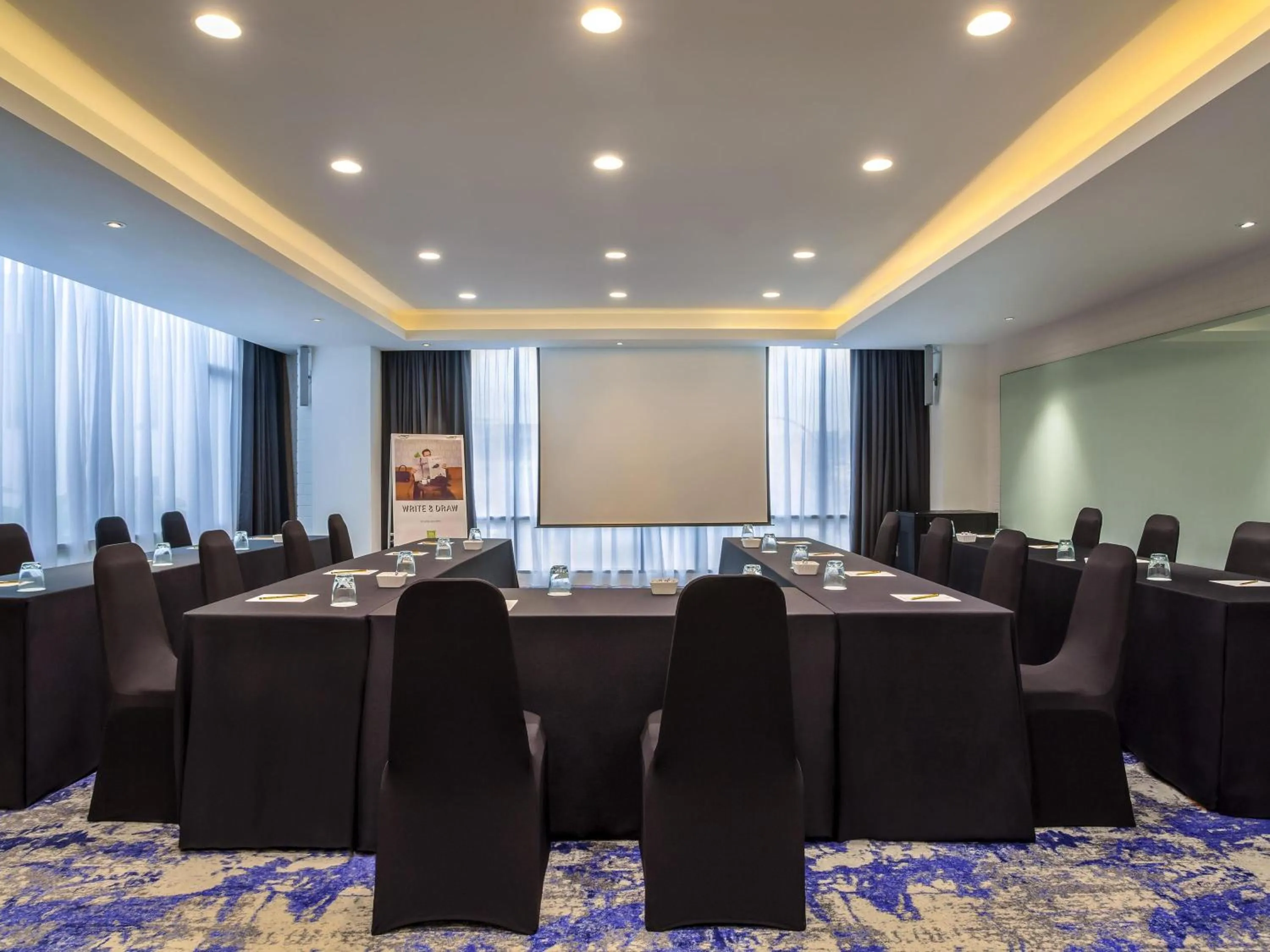 Meeting/conference room in ibis Styles Kota Kinabalu Inanam