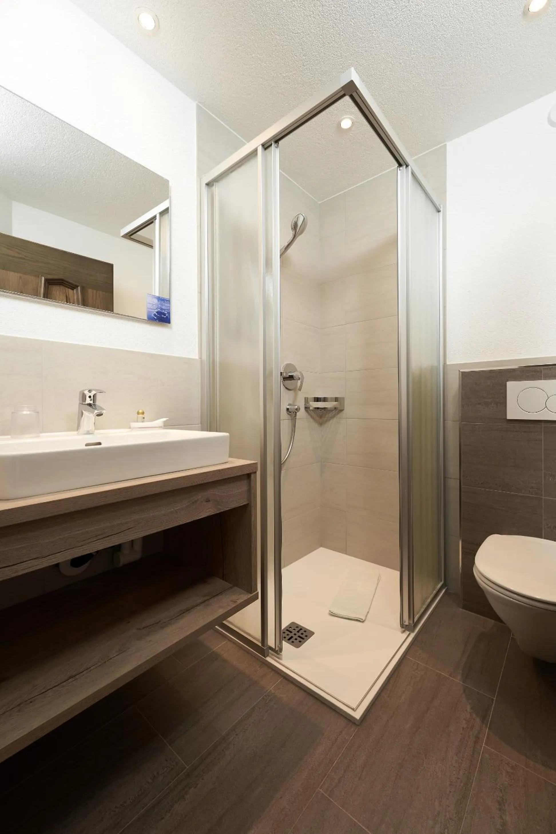 Bathroom in Hotel am Hof
