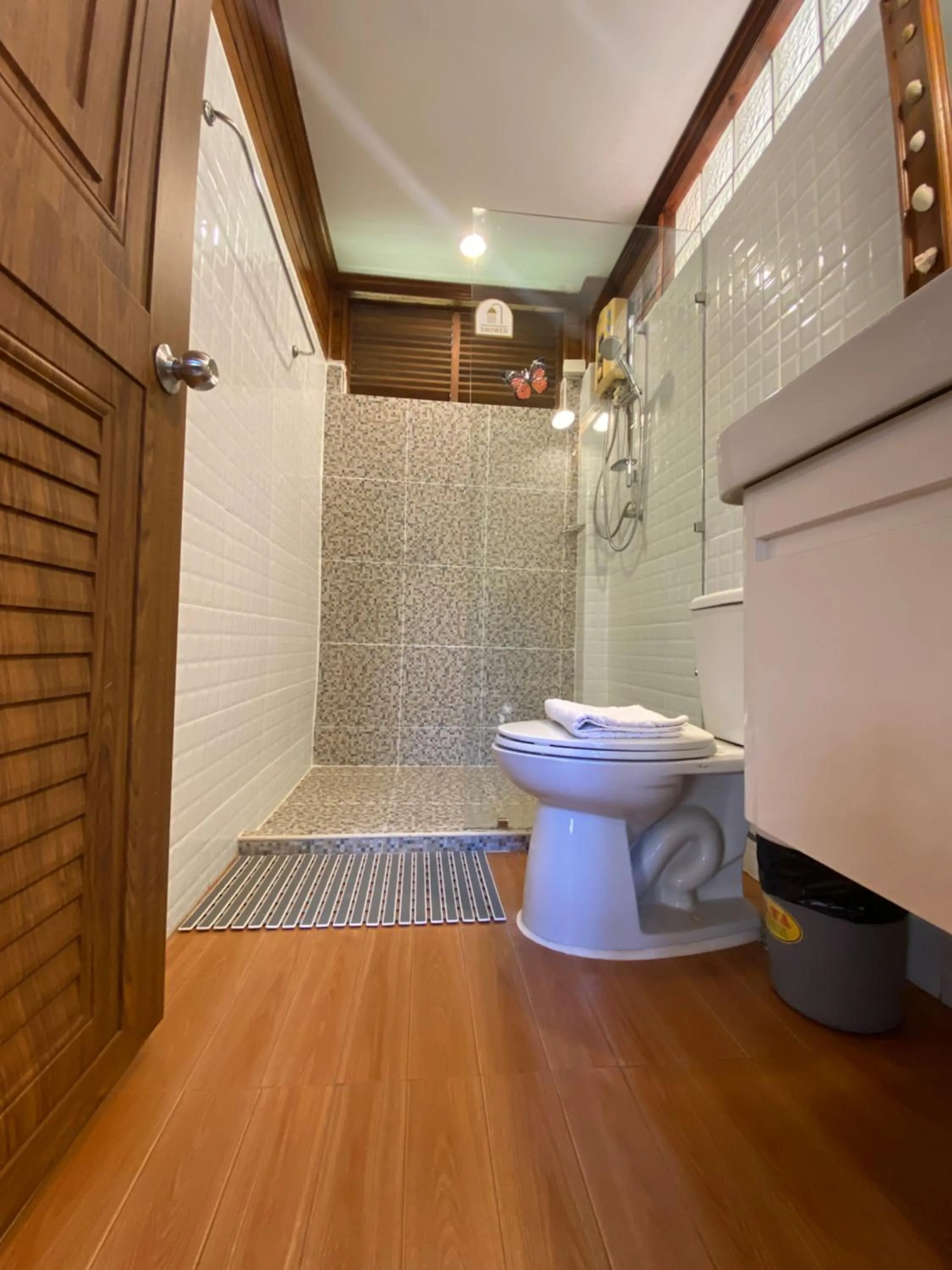 Baan Laem Noi Villa's