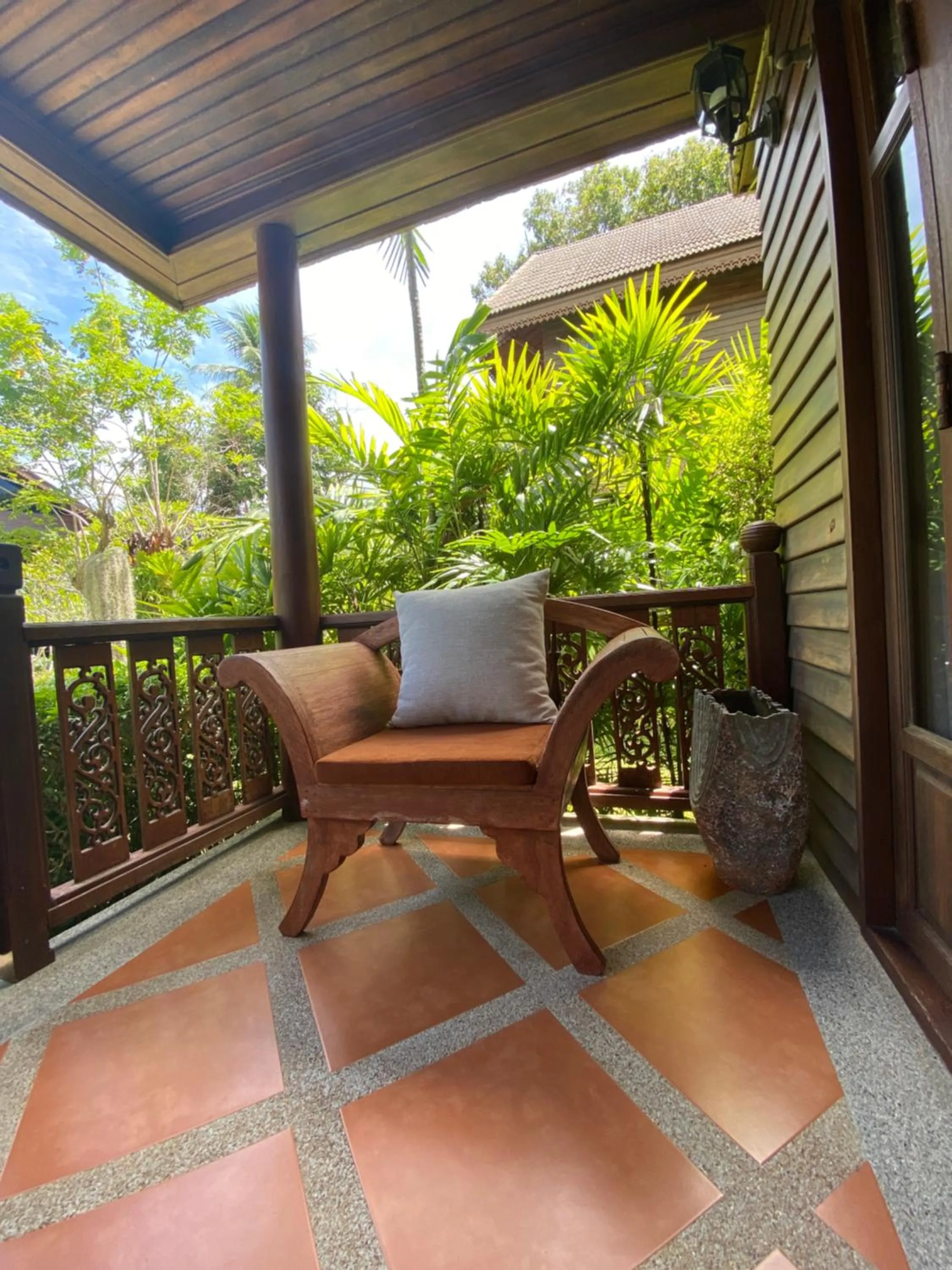 Baan Laem Noi Villa's