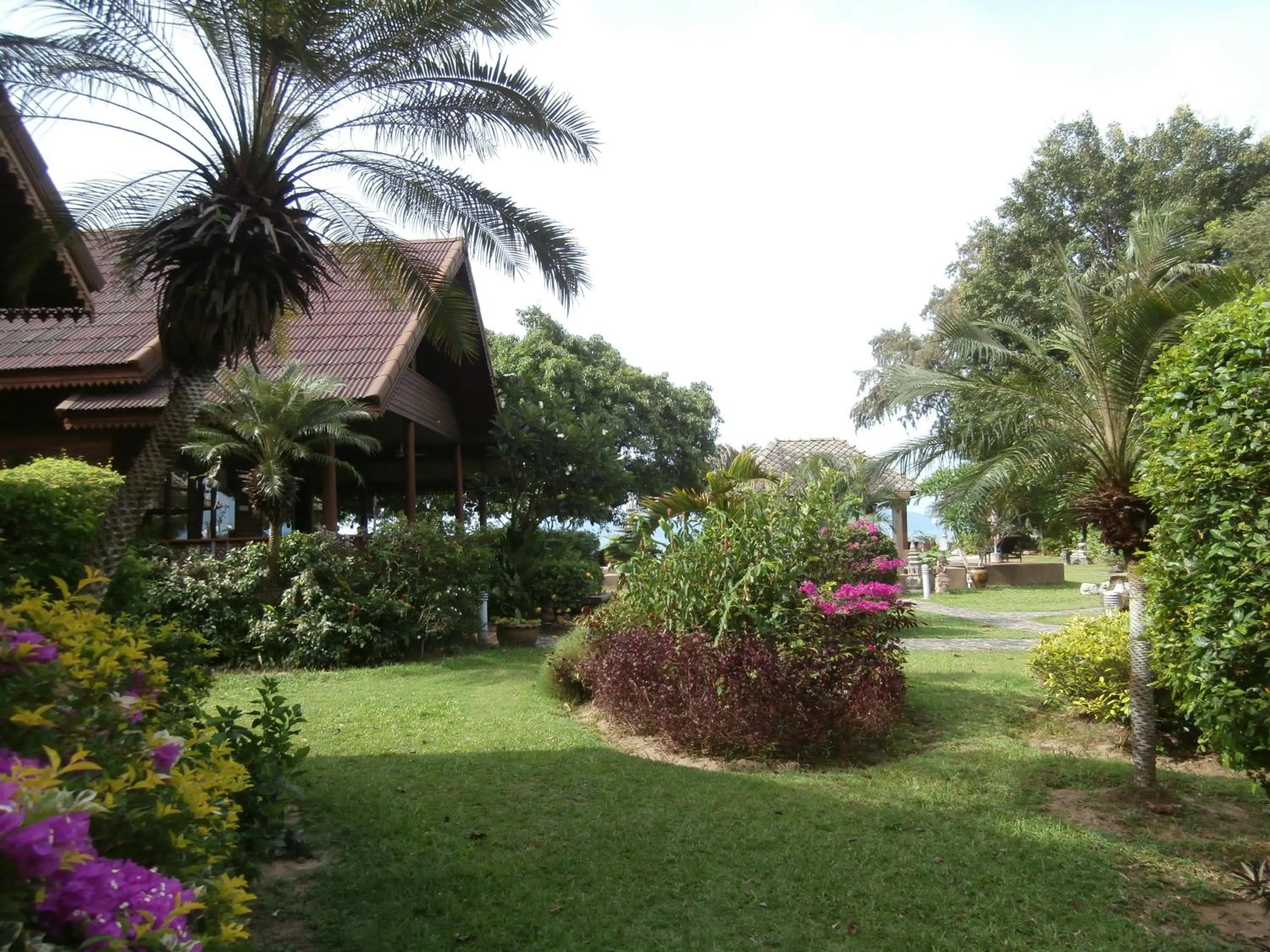 Garden view in Baan Laem Noi Villa's