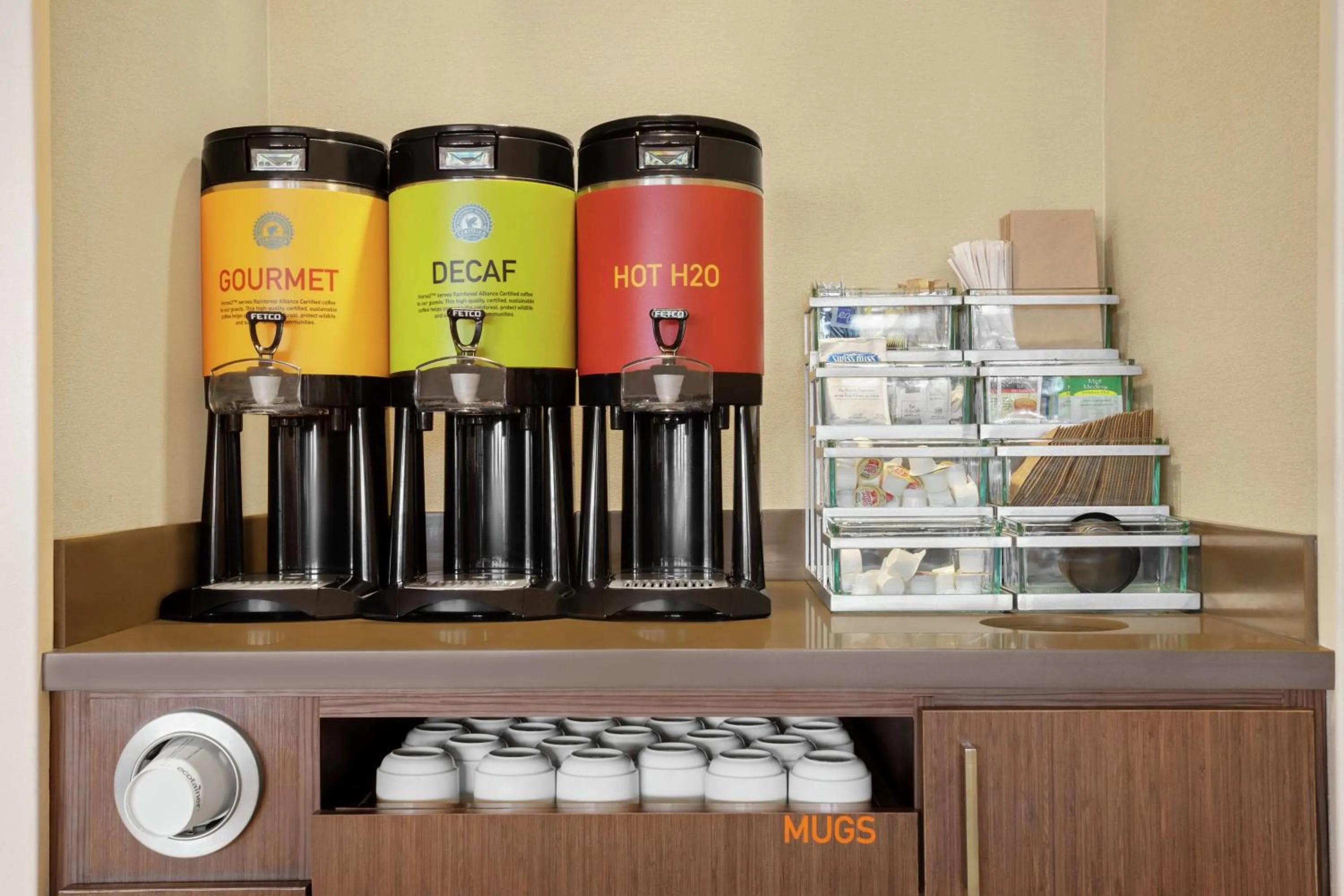 Dining area in Home2 Suites By Hilton Elko