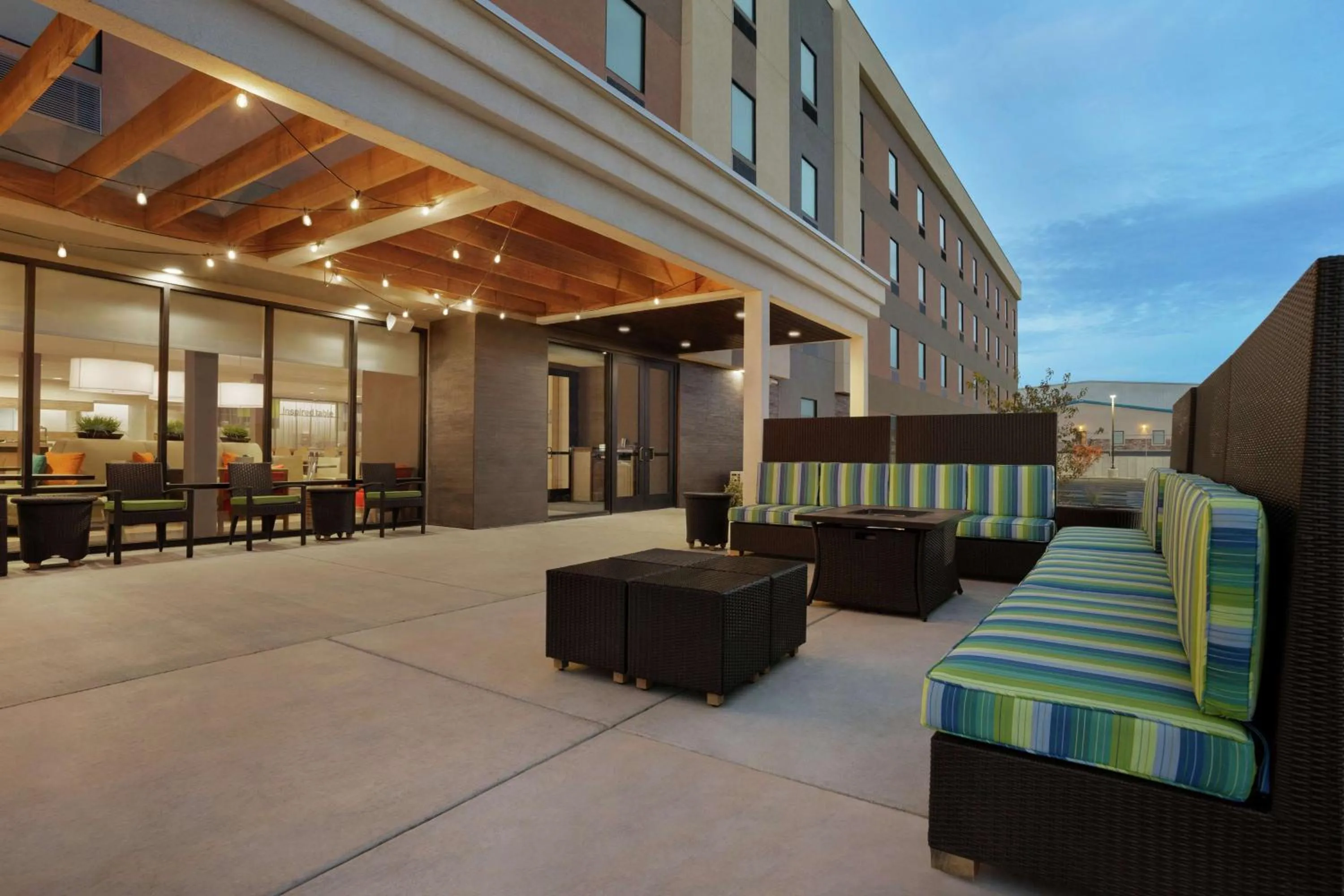 Patio in Home2 Suites By Hilton Elko