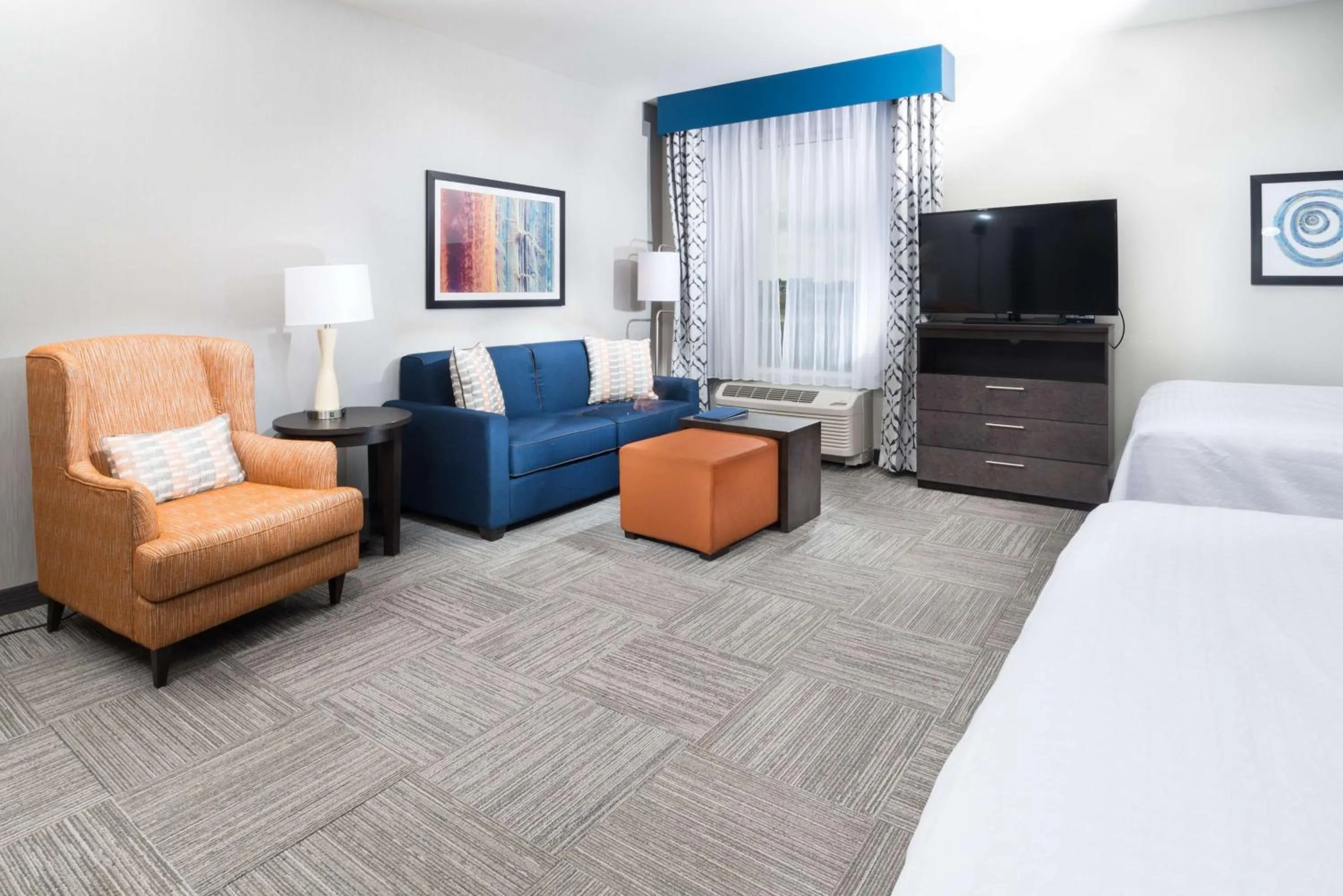 Bedroom, Bed in Homewood Suites By Hilton Tulsa Catoosa