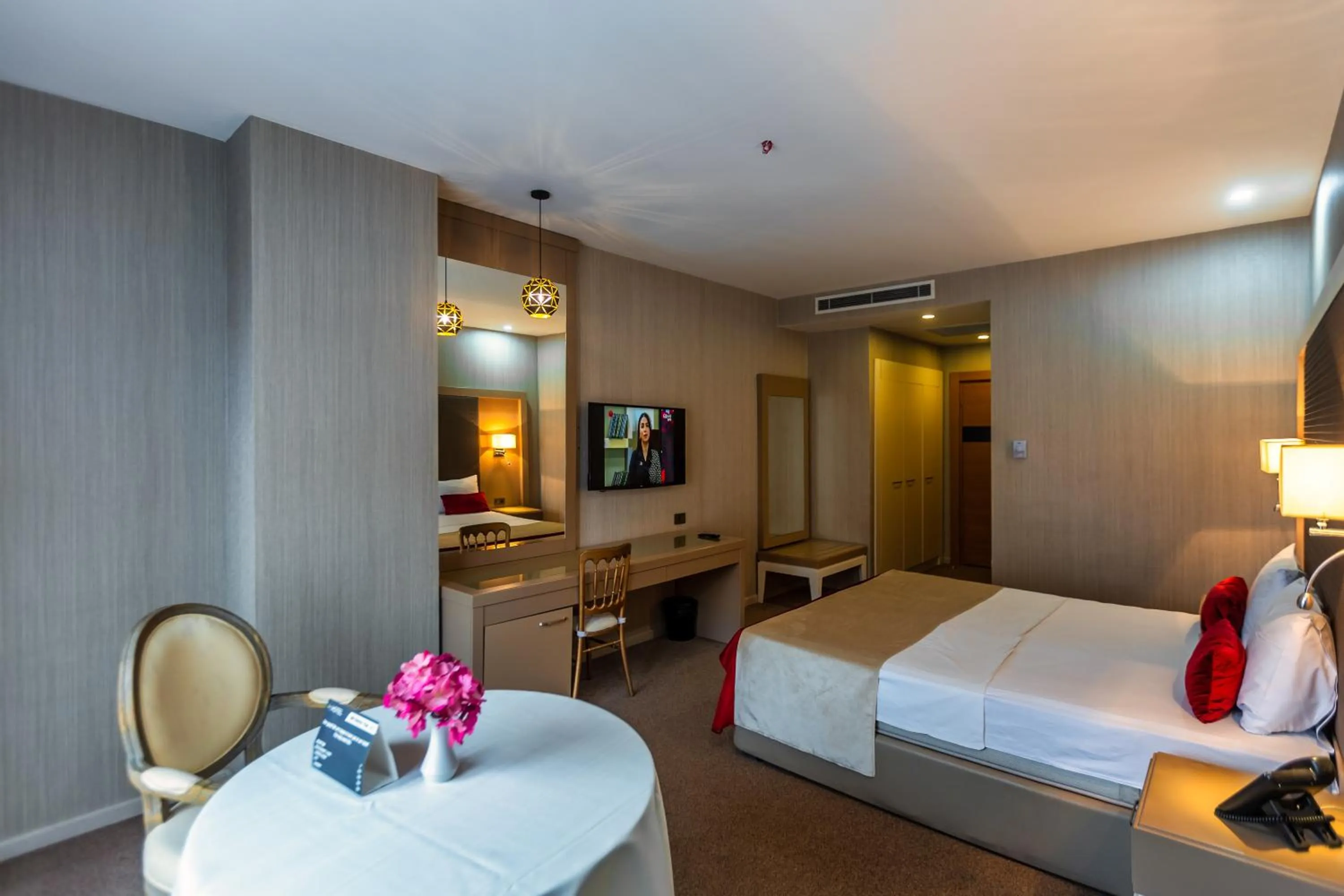 Photo of the whole room in Sky Hotel Baku