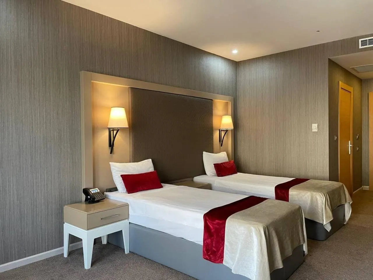 Bed in Sky Hotel Baku