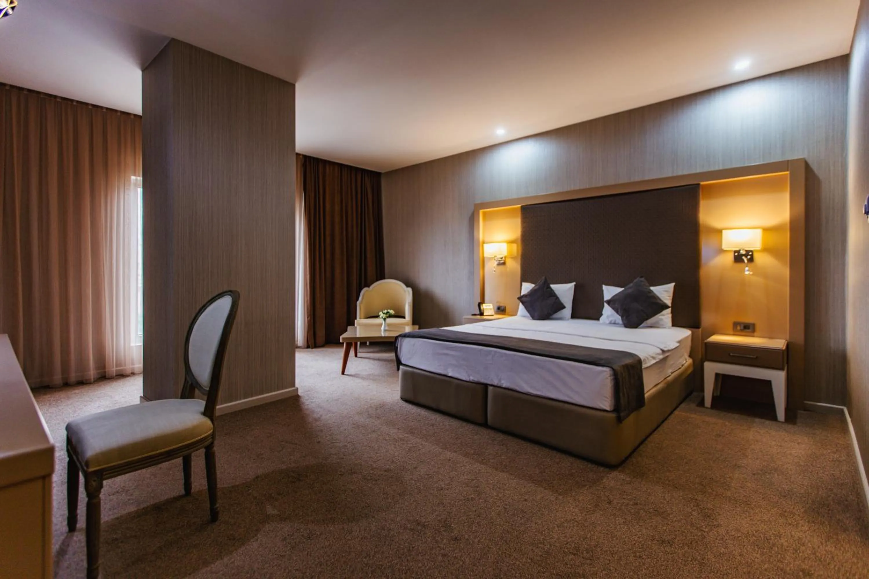 Bed in Sky Hotel Baku