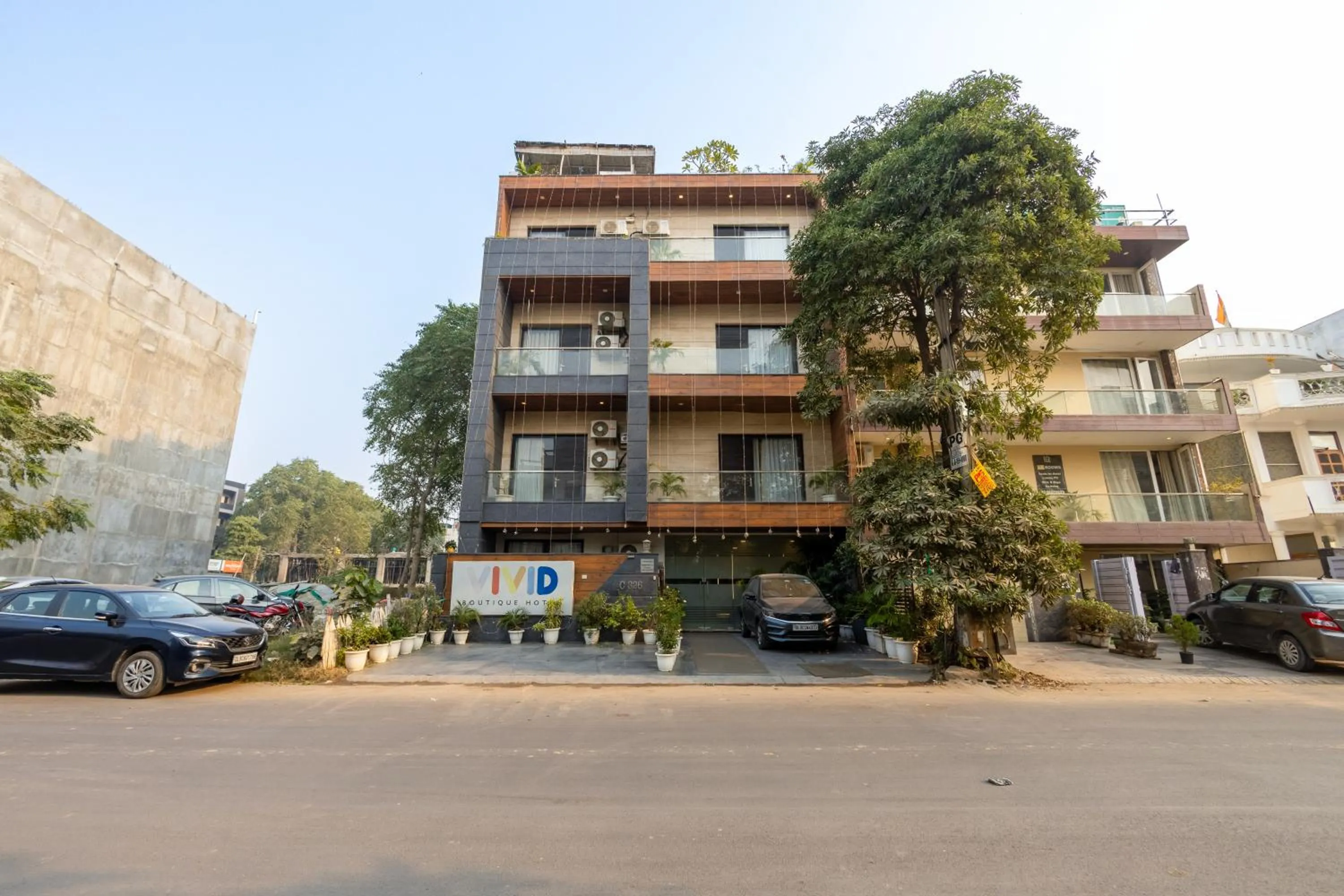 Street view in Vivid Boutique Hotel, Medanta, Gurugram