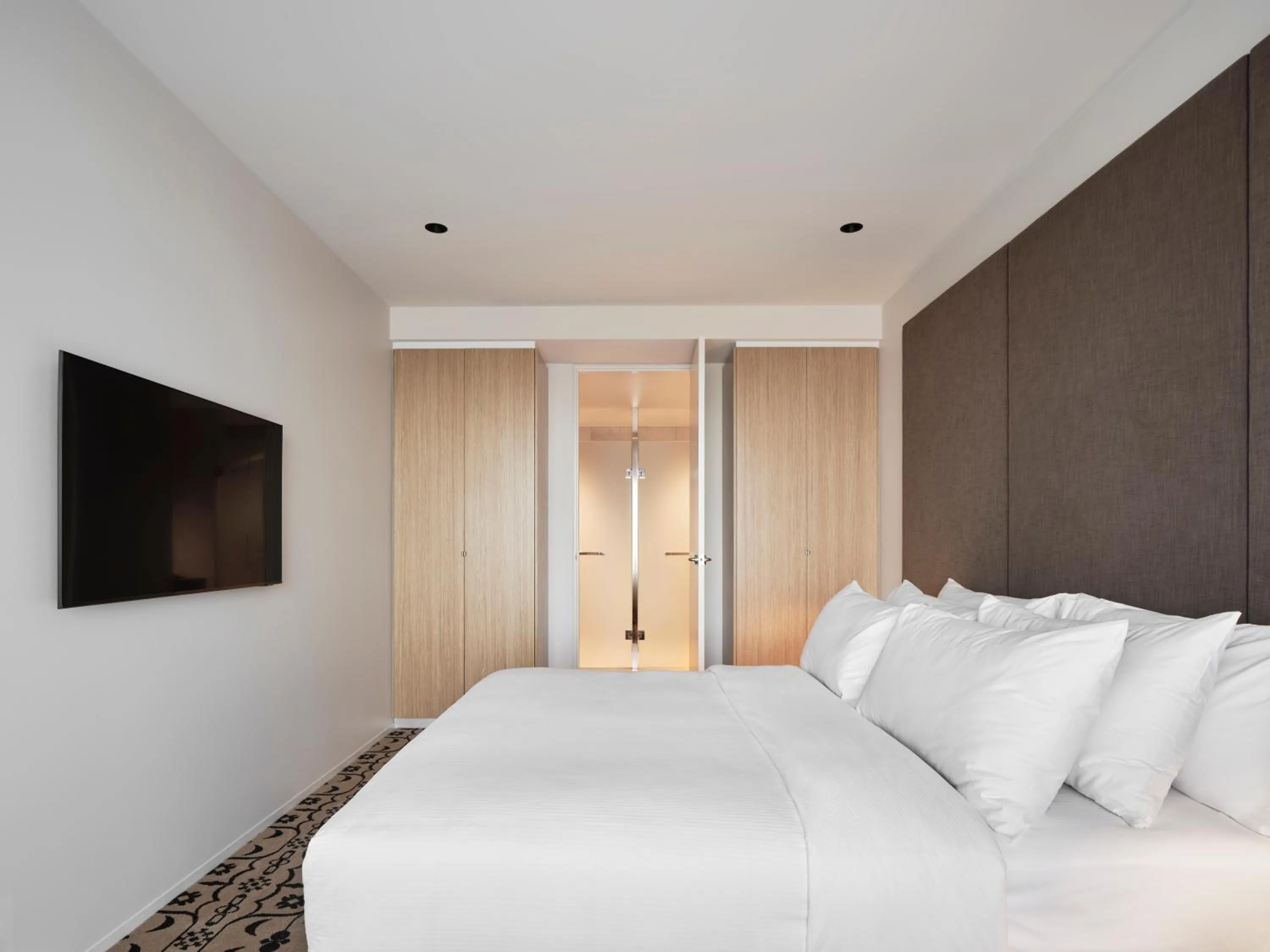 Bedroom, Bed in Burbury Hotel & Apartments