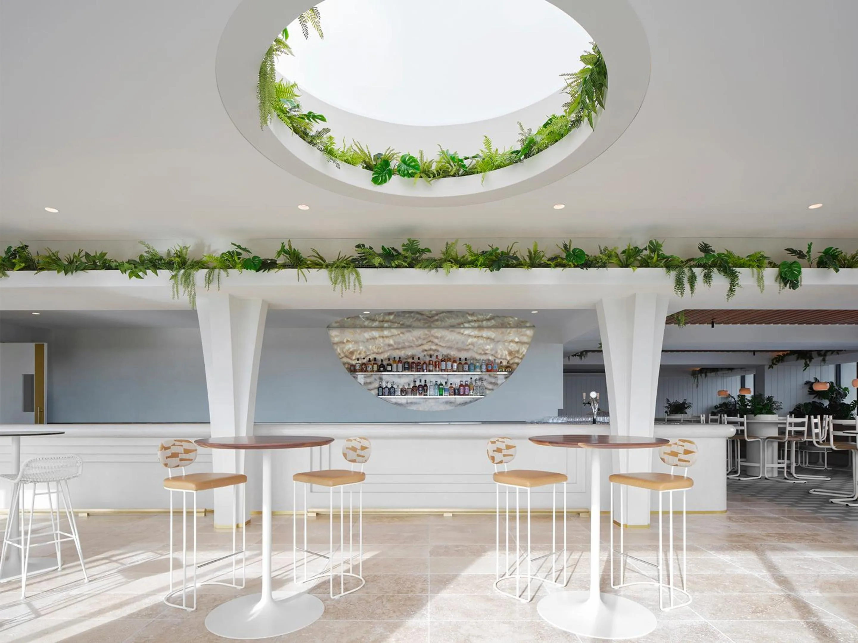 Lounge or bar in Burbury Hotel & Apartments