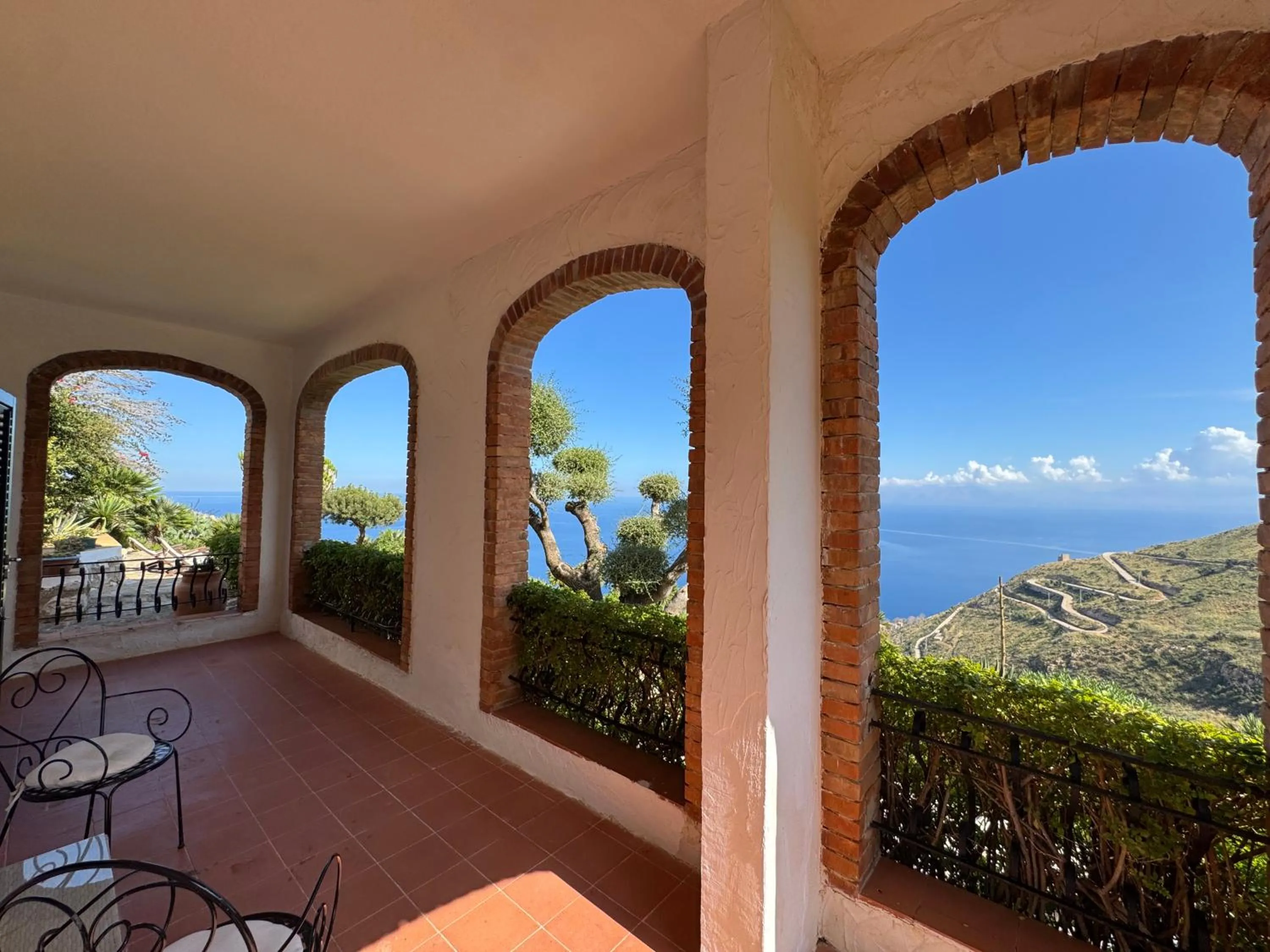 Day in Baglio La Luna - B&B